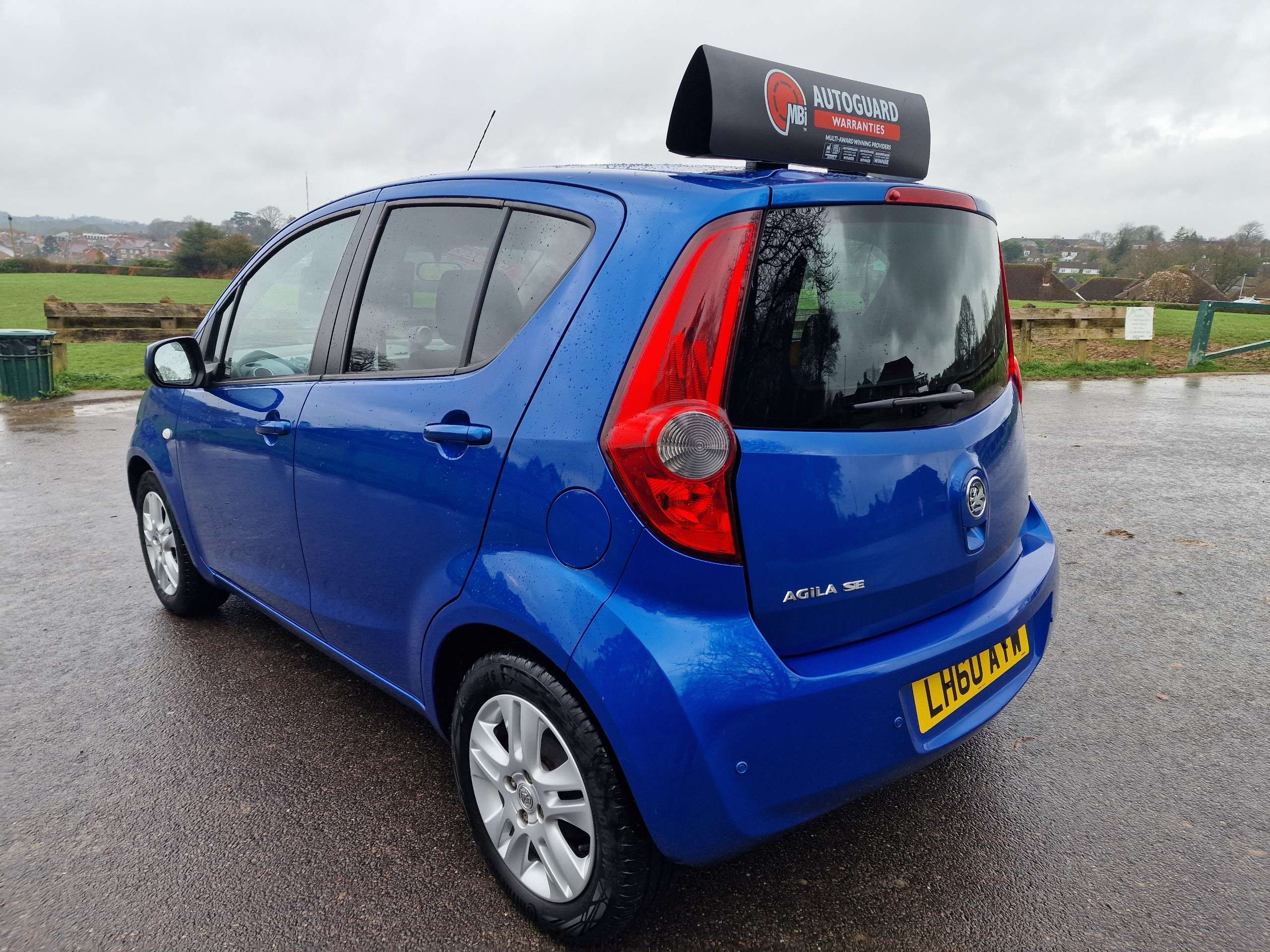 A 2011 VAUXHALL AGILA 1.2 VVT ecoFLEX SE MPV 5dr Petrol Manual Euro 5 (94 ps)+ONW OWNER FROM NEW, FULL MAIN DEALER SERVICE HISTORY,ONLY 35,000 MILES + A 2011 VAUXHALL AGILA 1.2 VVT ecoFLEX SE MPV 5dr Petrol Manual Euro 5 (94 ps)+ONW OWNER FROM NEW, FULL MAIN DEALER SERVICE HISTORY,ONLY 35,000 MILES +