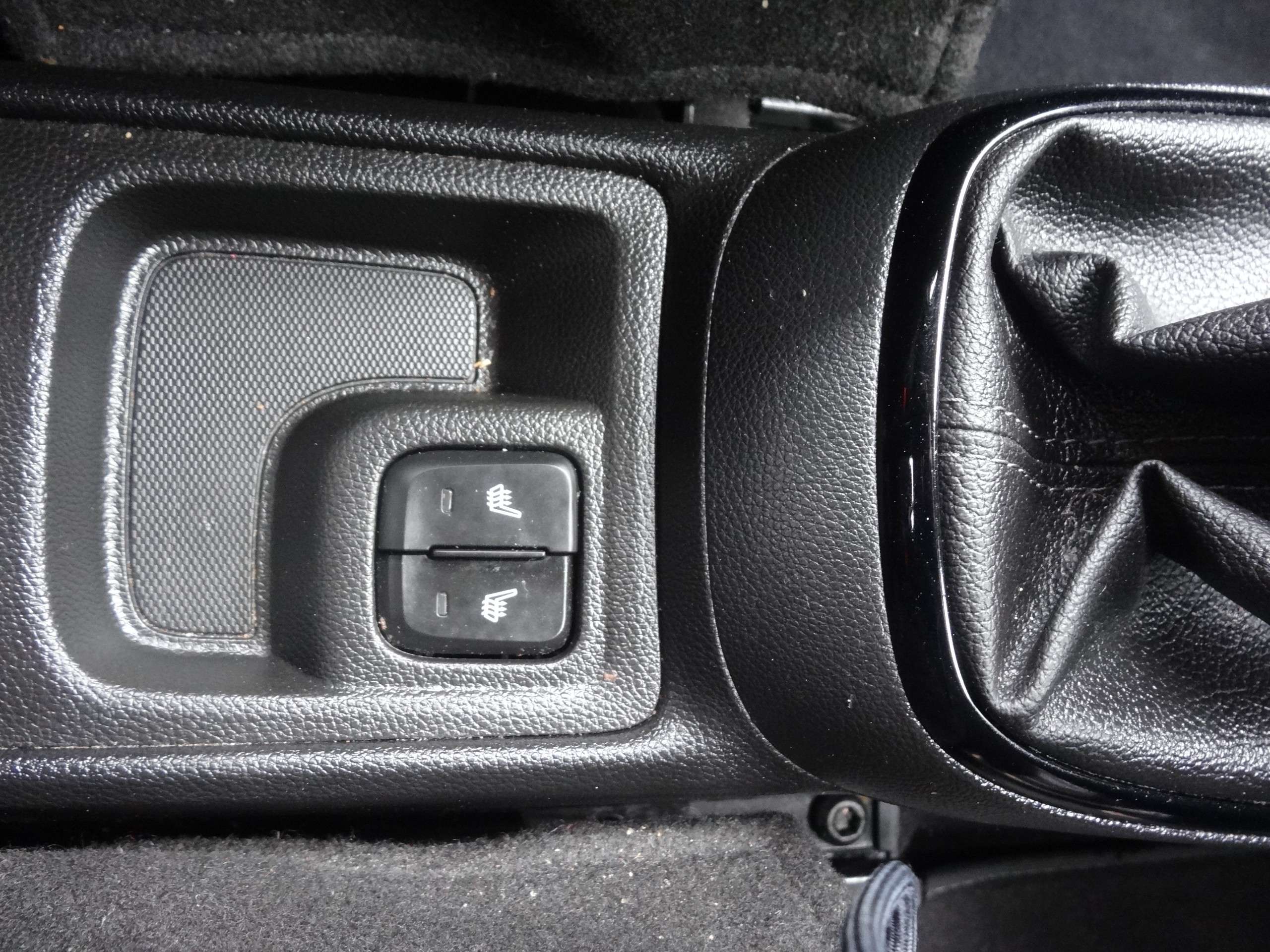 2016 VAUXHALL VIVA 2016 VAUXHALL VIVA