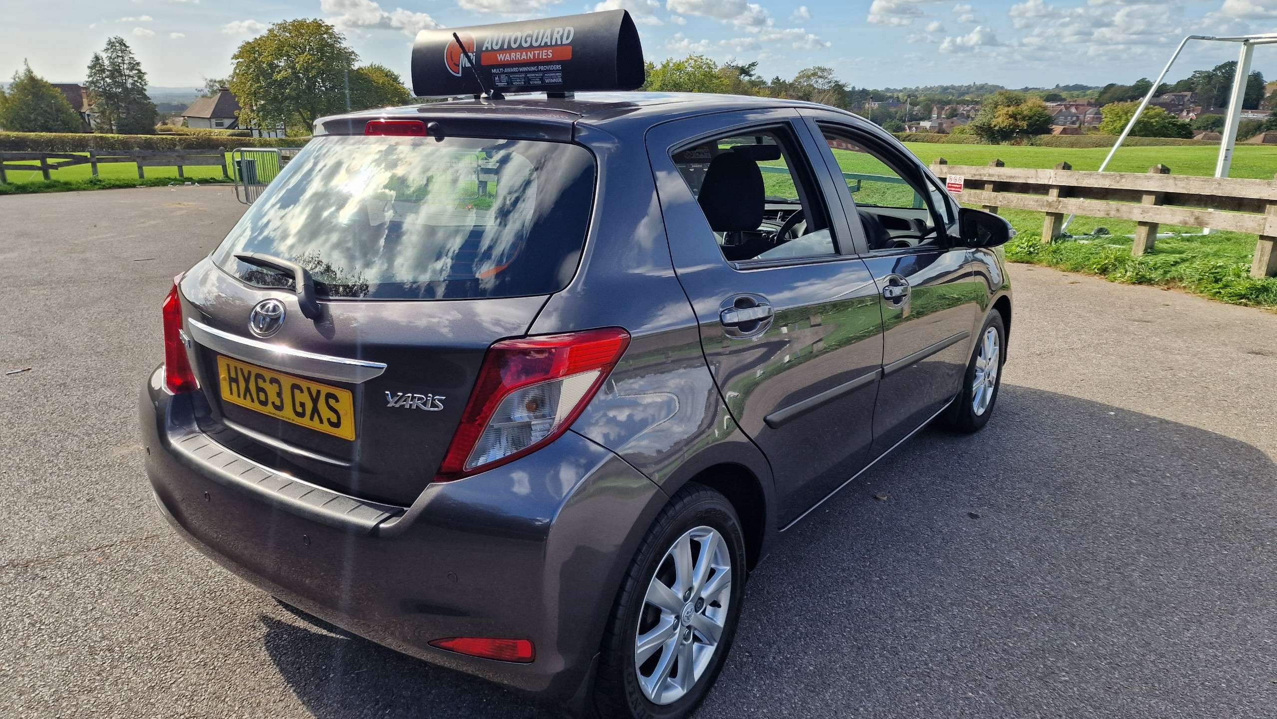 2013 TOYOTA YARIS 2013 TOYOTA YARIS