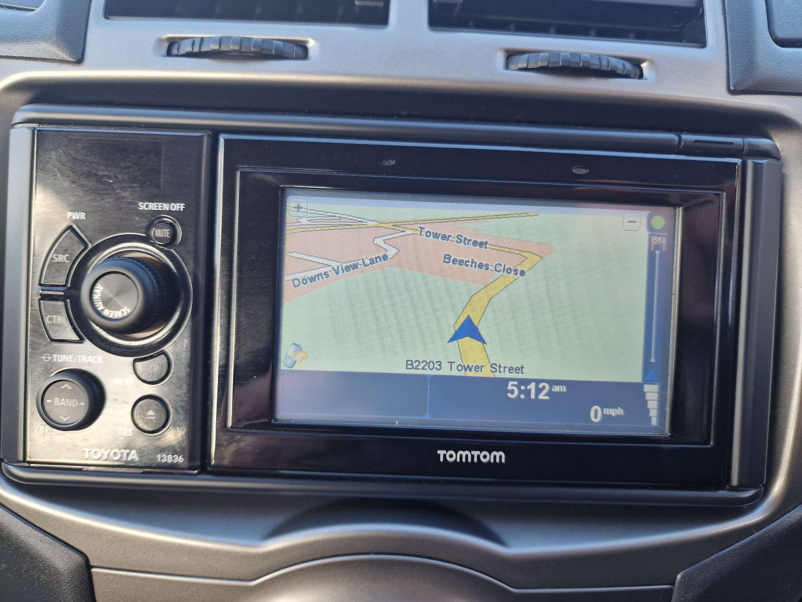 2011 TOYOTA YARIS 2011 TOYOTA YARIS