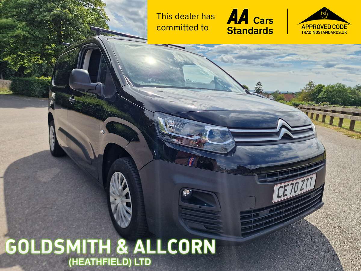 Check out this Citroen Berlingo 2020 Diesel Manual