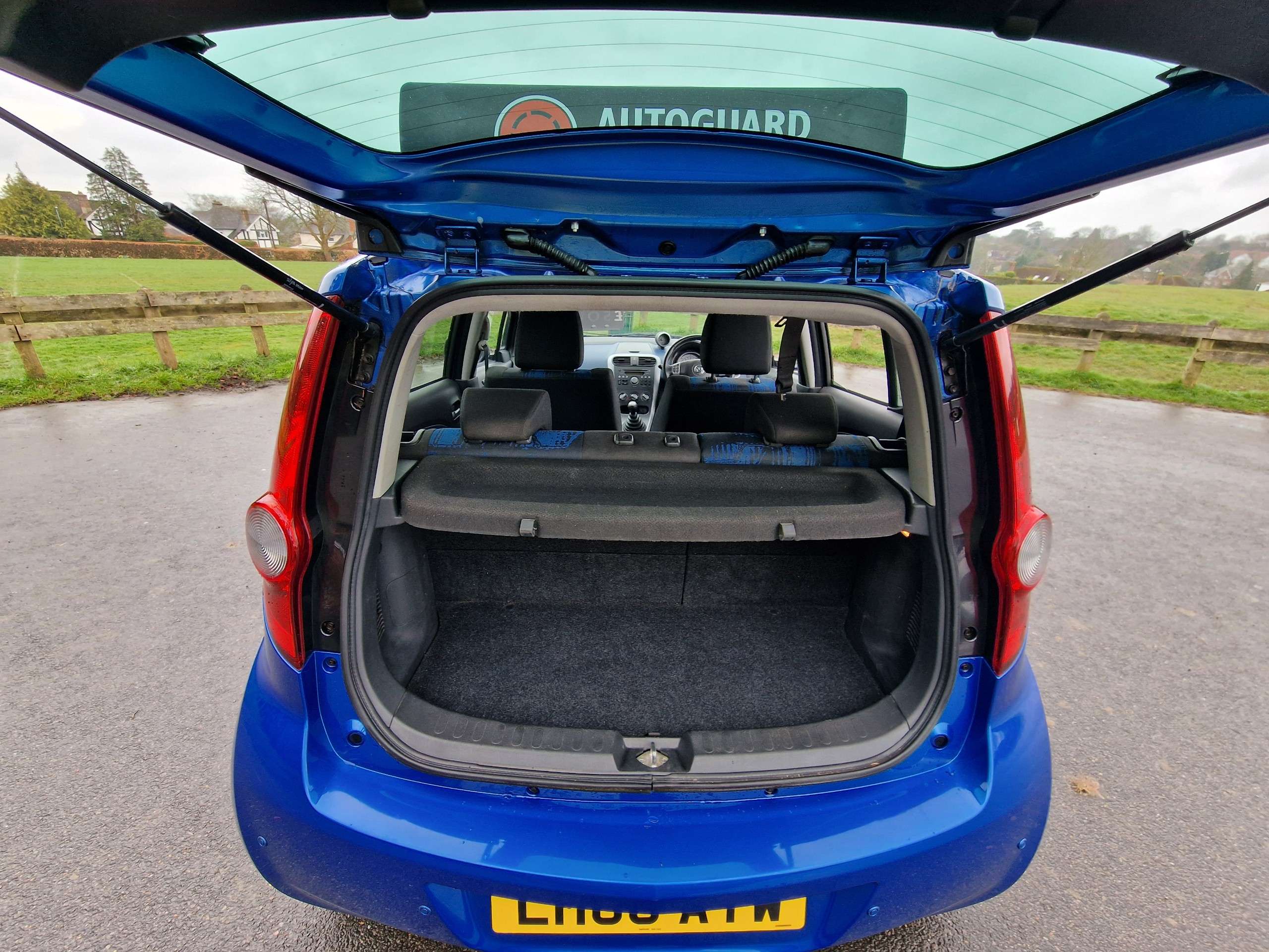 2011 VAUXHALL AGILA 2011 VAUXHALL AGILA