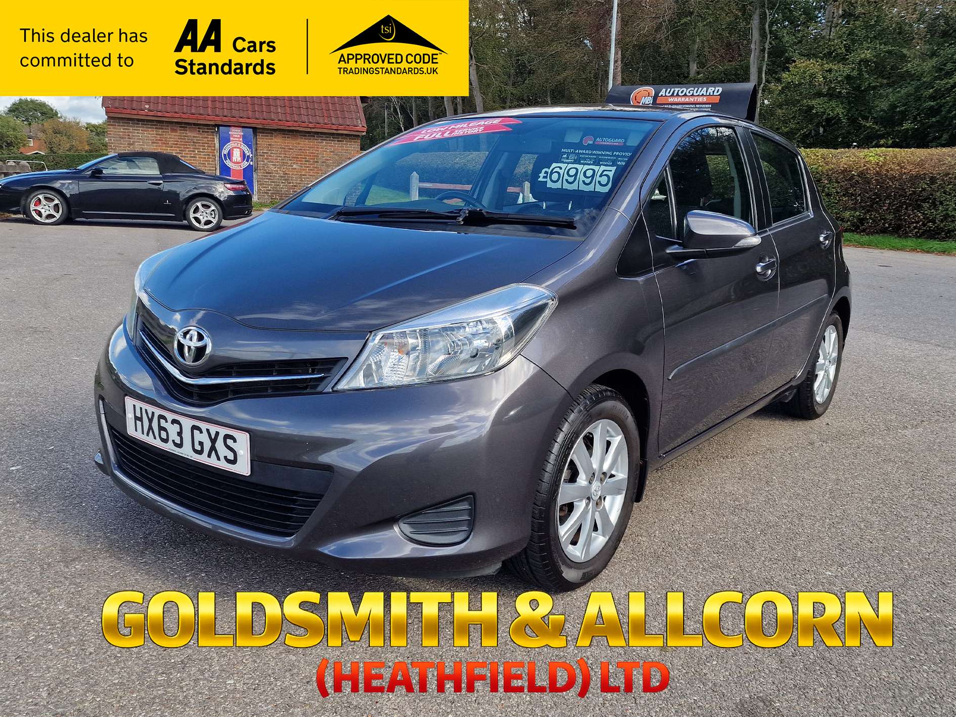A 2013 TOYOTA YARIS 1.33 Dual VVT-i TR Hatchback 5dr Petrol Manual Euro 5 (101 ps)+ ONE OWNER+FULL TOYOTA SERVICE HISTORY+LOW MILEAGE+ A 2013 TOYOTA YARIS 1.33 Dual VVT-i TR Hatchback 5dr Petrol Manual Euro 5 (101 ps)+ ONE OWNER+FULL TOYOTA SERVICE HISTORY+LOW MILEAGE+