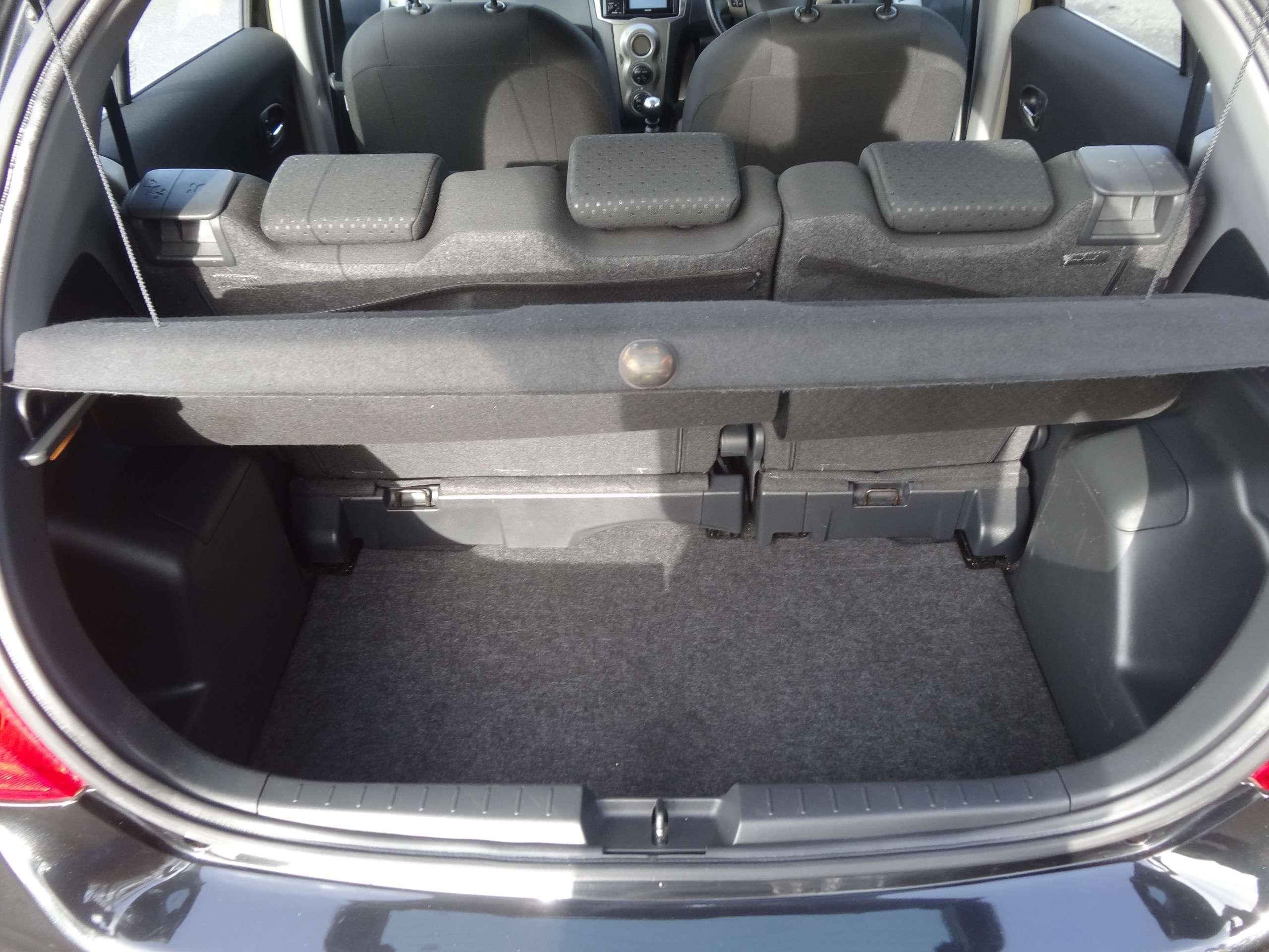 2011 TOYOTA YARIS 2011 TOYOTA YARIS