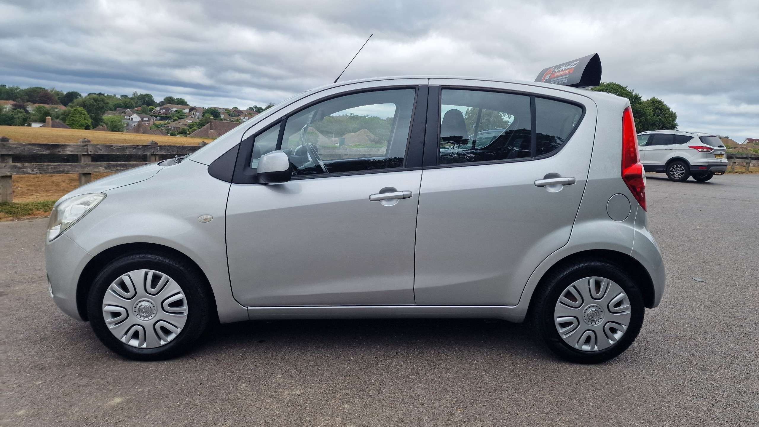 A 2011 VAUXHALL AGILA 1.2 VVT ecoFLEX S MPV 5dr Petrol Manual Euro 5 (AC) (94 ps)+LOW MILEAGE ONLY 23,600 MILES+AIR CON+2 KEYS A 2011 VAUXHALL AGILA 1.2 VVT ecoFLEX S MPV 5dr Petrol Manual Euro 5 (AC) (94 ps)+LOW MILEAGE ONLY 23,600 MILES+AIR CON+2 KEYS