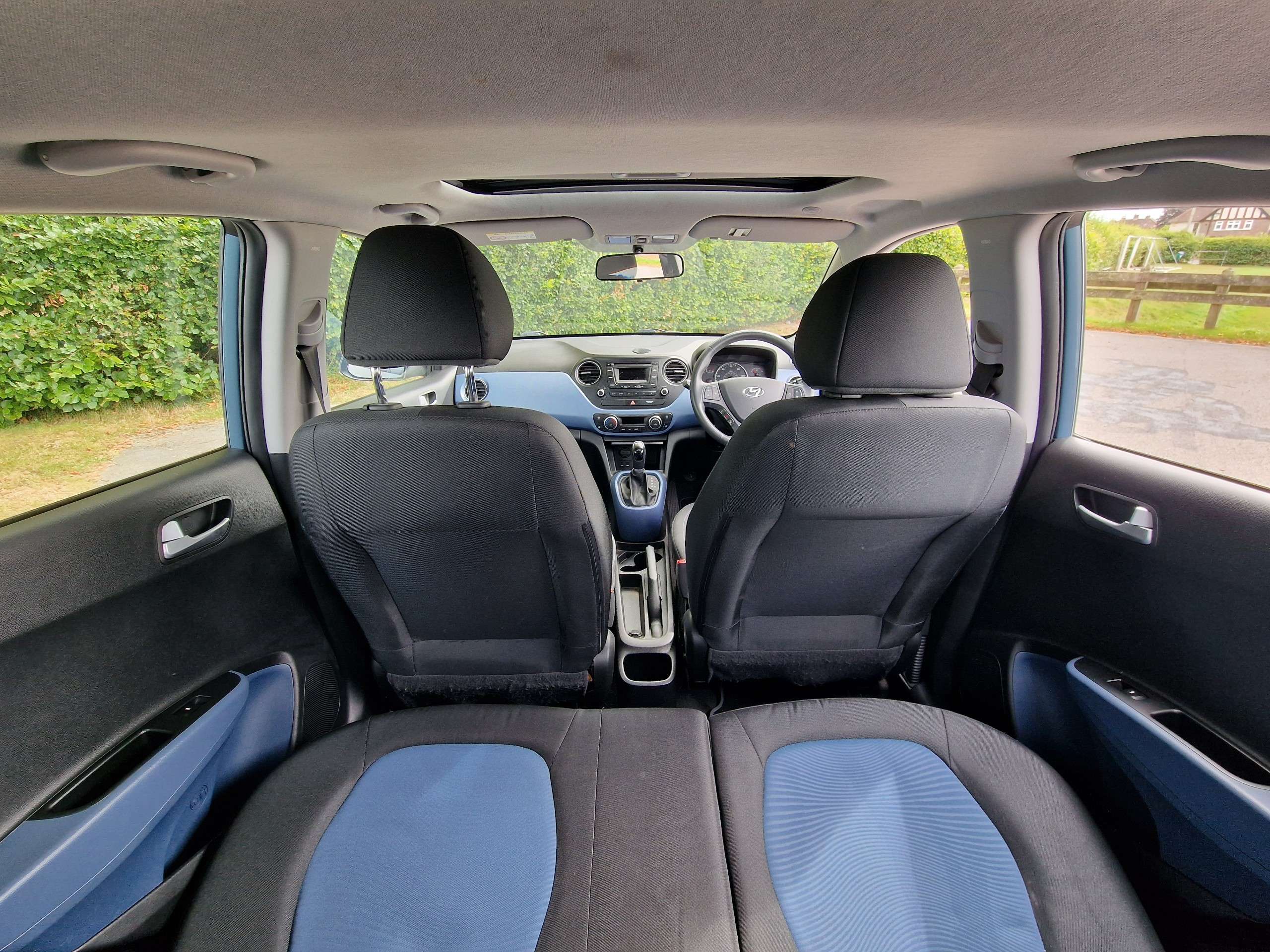 2016 HYUNDAI I10 2016 HYUNDAI I10