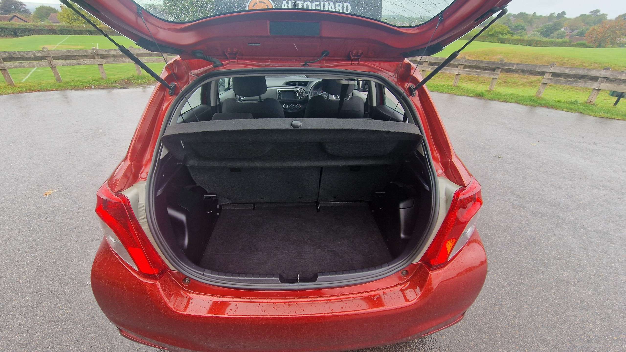 2013 TOYOTA YARIS 2013 TOYOTA YARIS