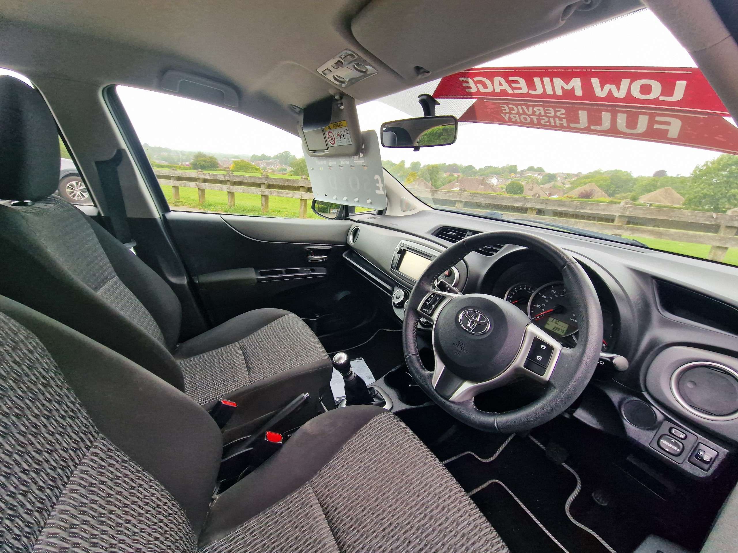 2013 TOYOTA YARIS 2013 TOYOTA YARIS
