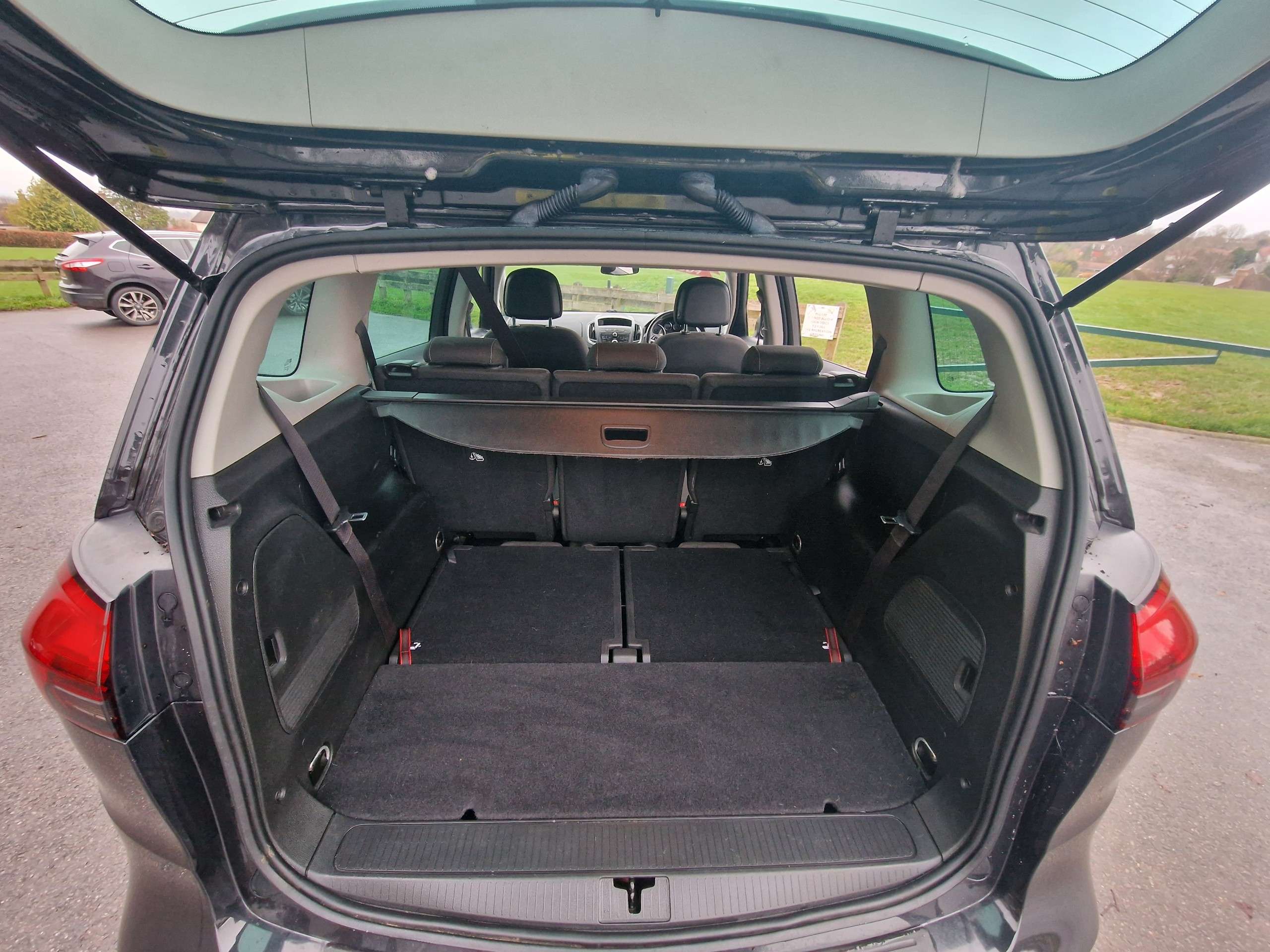 2015 VAUXHALL ZAFIRA TOURER 2015 VAUXHALL ZAFIRA TOURER