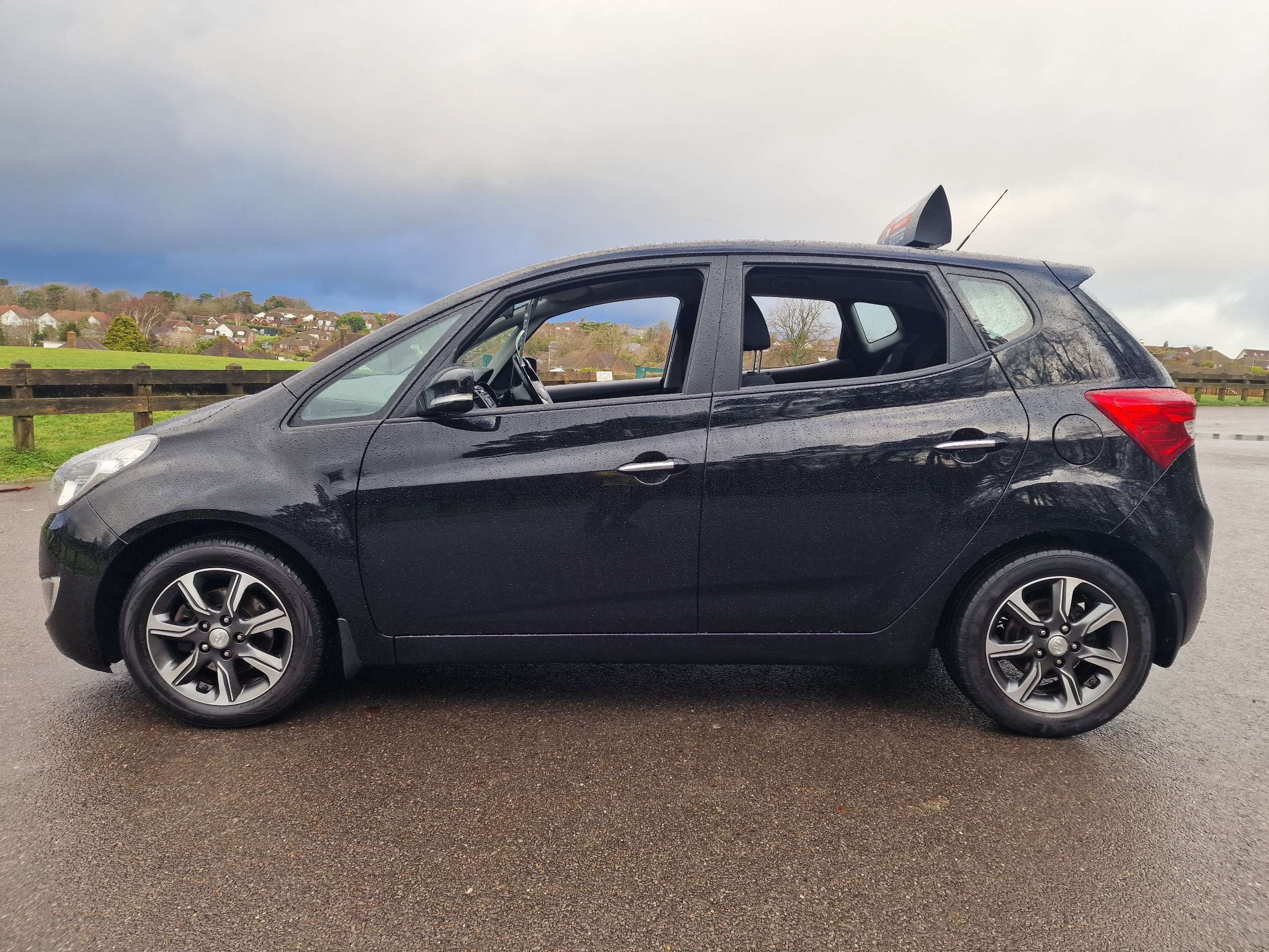 A 2018 HYUNDAI IX20 1.4 Blue Drive SE Hatchback 5dr Petrol Manual Euro 6 (s/s) (90 ps)+LOW MILEAGE+FULL SERVICE HISTORY+SOLD+ A 2018 HYUNDAI IX20 1.4 Blue Drive SE Hatchback 5dr Petrol Manual Euro 6 (s/s) (90 ps)+LOW MILEAGE+FULL SERVICE HISTORY+SOLD+