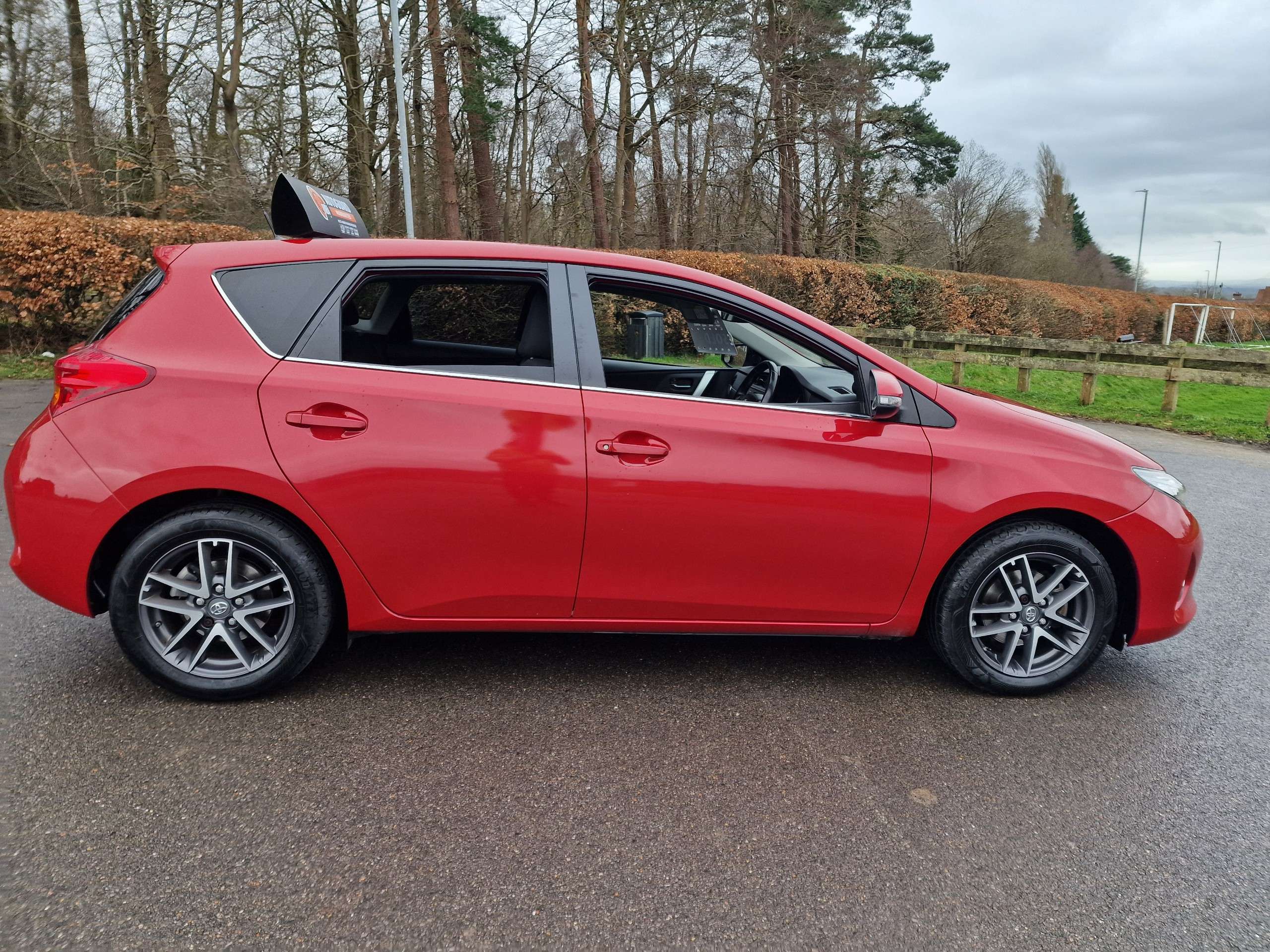 2015 TOYOTA AURIS 2015 TOYOTA AURIS