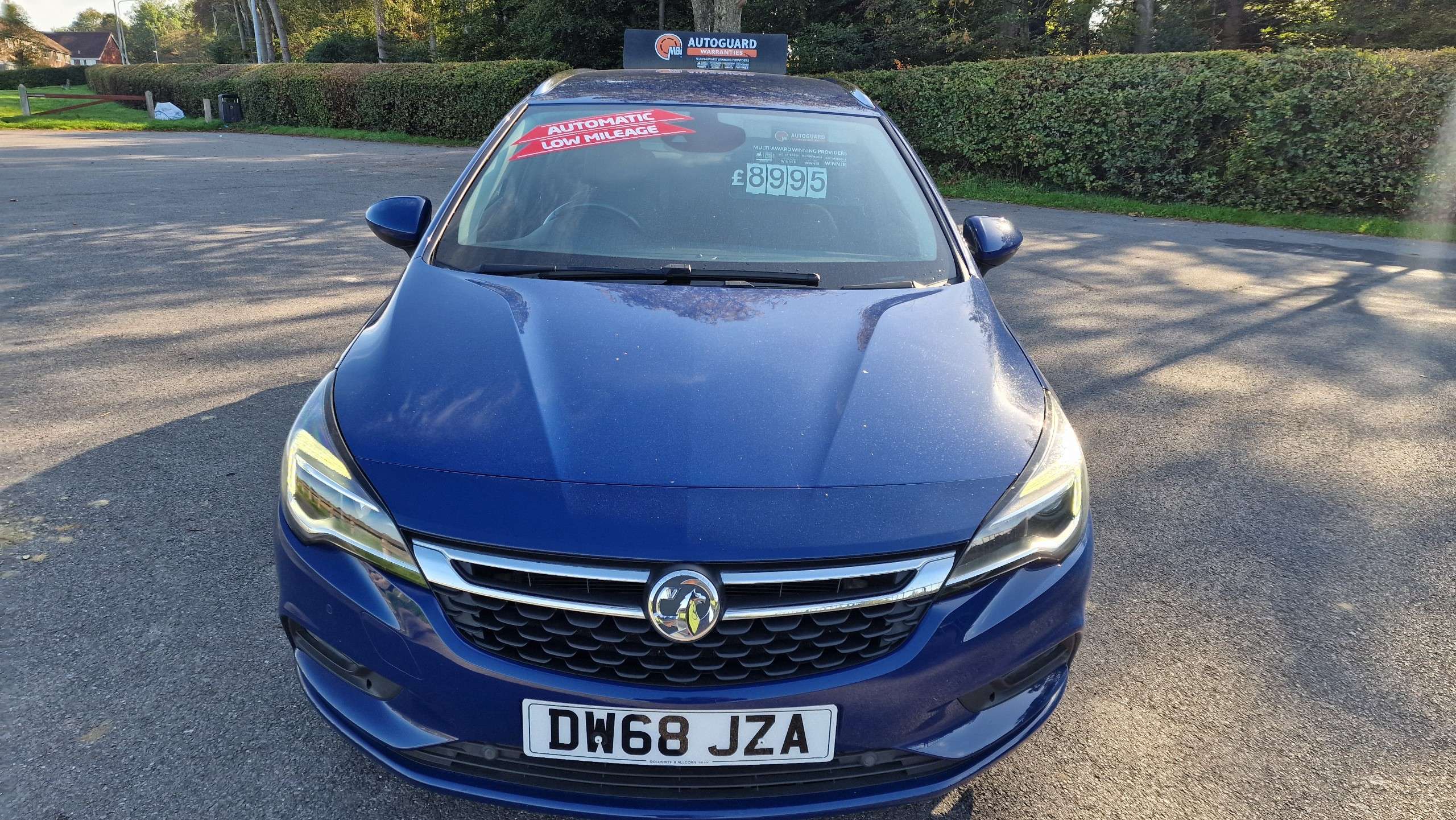 A 2019 VAUXHALL ASTRA 1.4i Turbo GPF SRi Sports Tourer 5dr Petrol Auto Euro 6 (s/s) (150 ps)+AUTOMATIC+LOW MILEAGE+SERVICE HISTORY+PARKING SENSORS+ A 2019 VAUXHALL ASTRA 1.4i Turbo GPF SRi Sports Tourer 5dr Petrol Auto Euro 6 (s/s) (150 ps)+AUTOMATIC+LOW MILEAGE+SERVICE HISTORY+PARKING SENSORS+