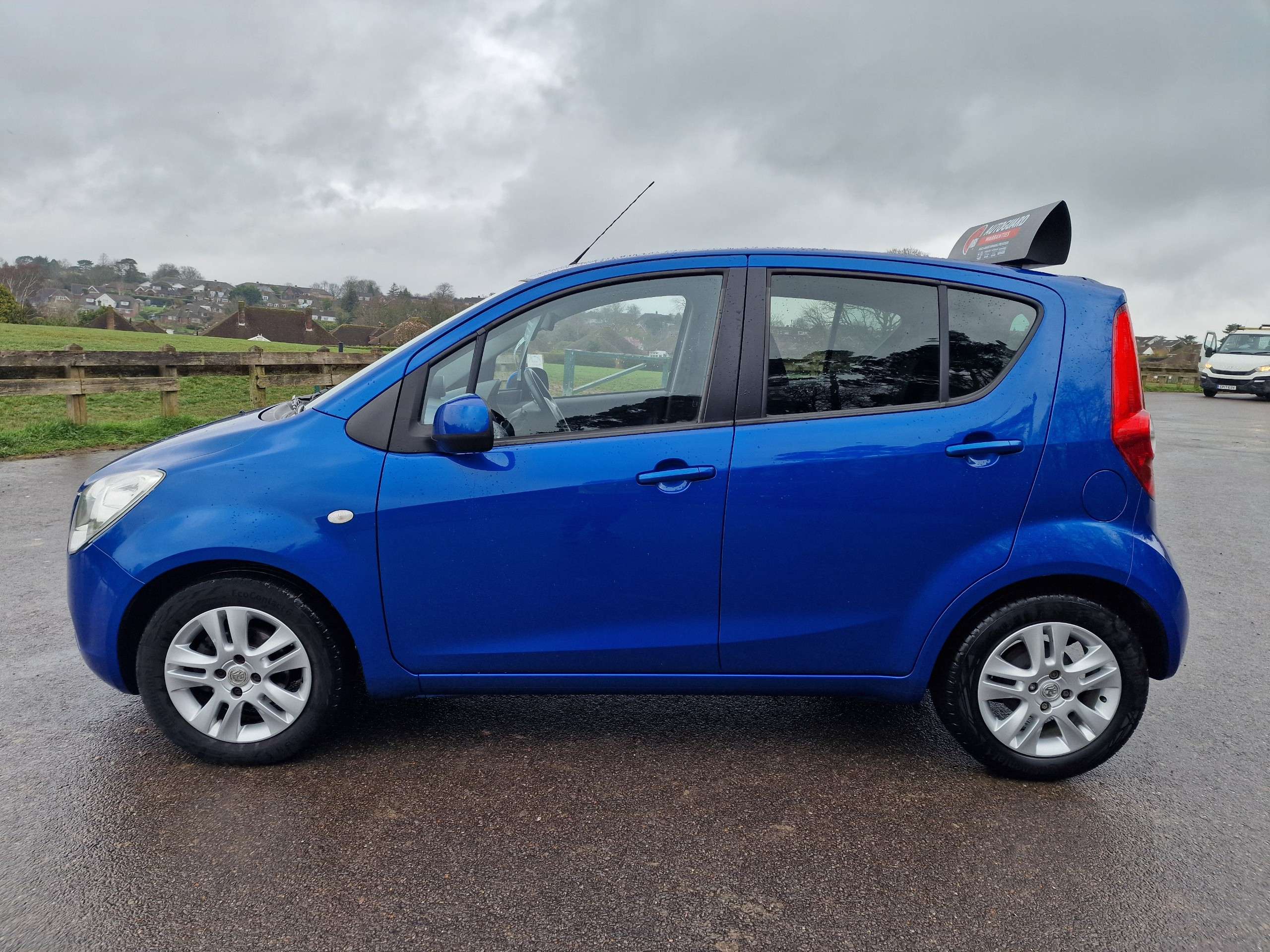 A 2011 VAUXHALL AGILA 1.2 VVT ecoFLEX SE MPV 5dr Petrol Manual Euro 5 (94 ps)+ONW OWNER FROM NEW, FULL MAIN DEALER SERVICE HISTORY,ONLY 35,000 MILES + A 2011 VAUXHALL AGILA 1.2 VVT ecoFLEX SE MPV 5dr Petrol Manual Euro 5 (94 ps)+ONW OWNER FROM NEW, FULL MAIN DEALER SERVICE HISTORY,ONLY 35,000 MILES +