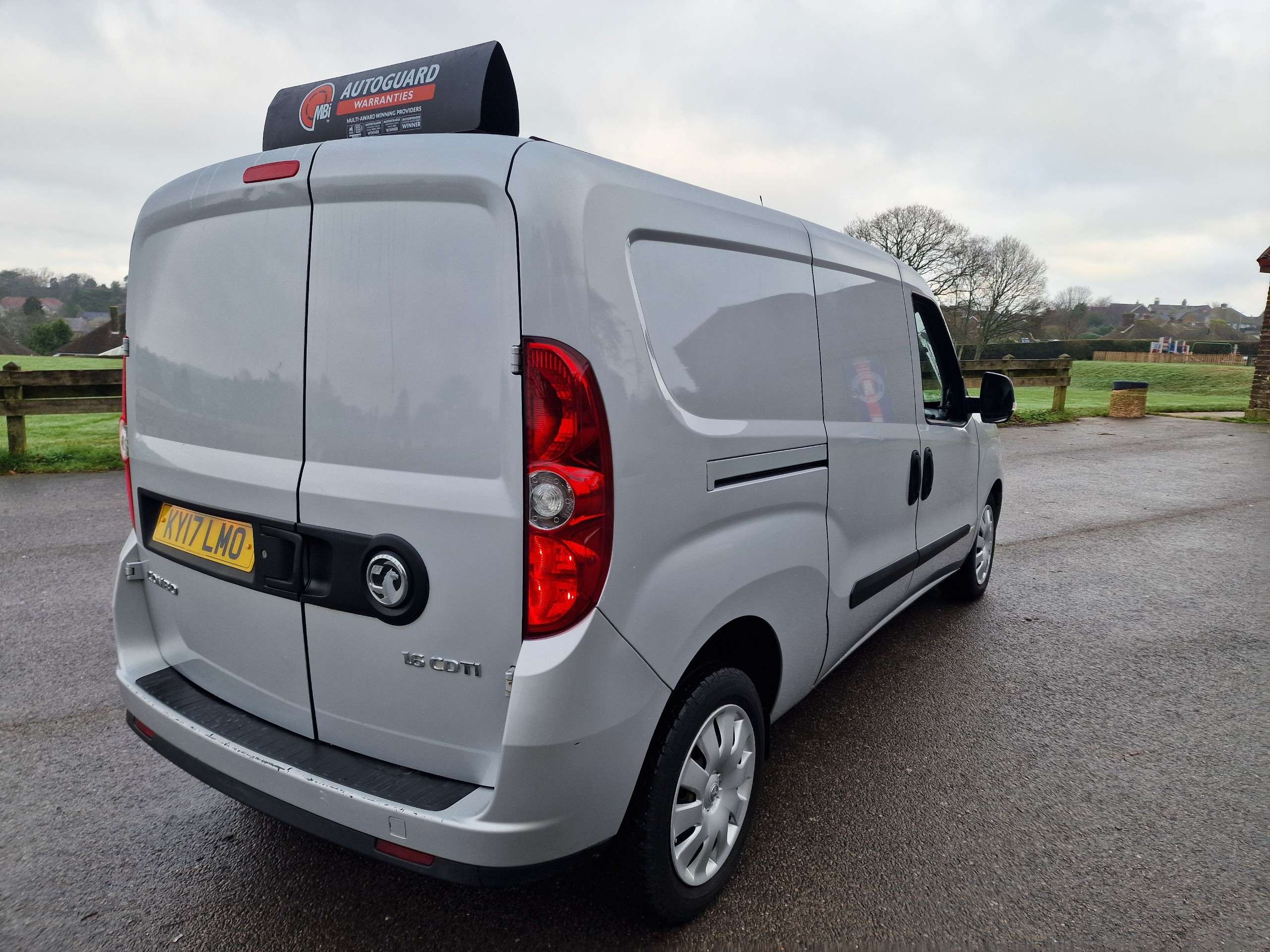 2017 VAUXHALL COMBO 2017 VAUXHALL COMBO