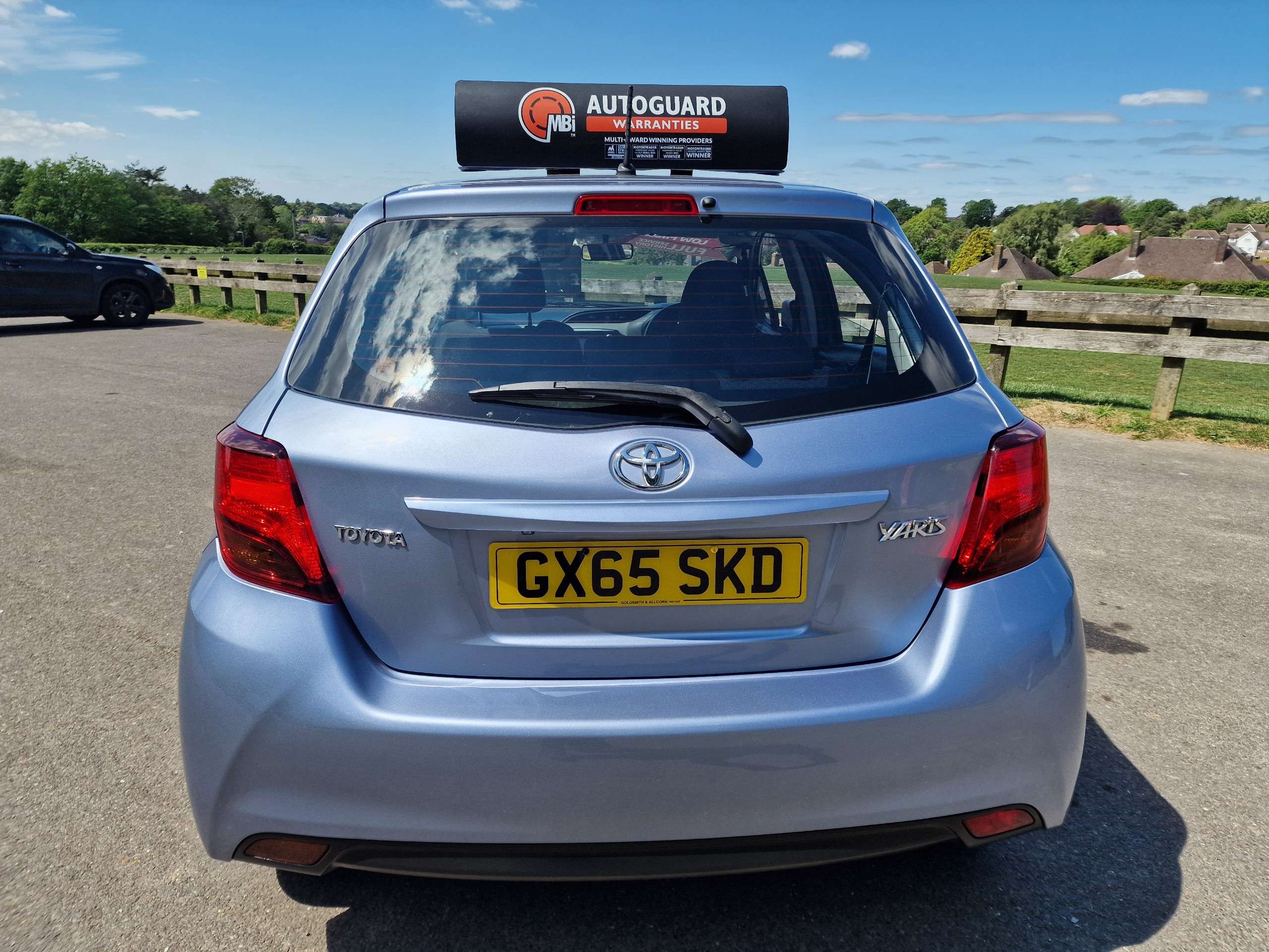 2015 TOYOTA YARIS 2015 TOYOTA YARIS