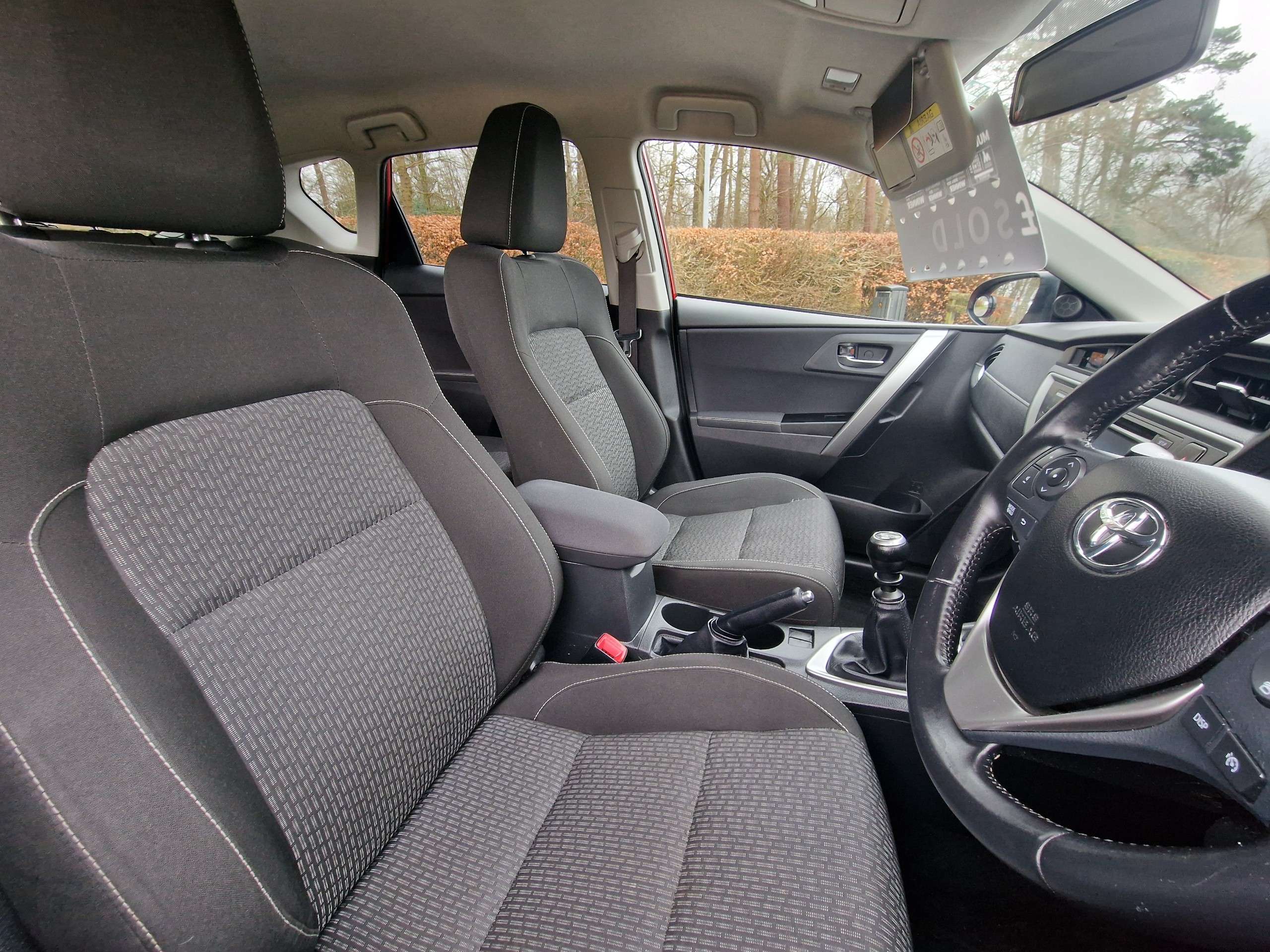 2015 TOYOTA AURIS 2015 TOYOTA AURIS