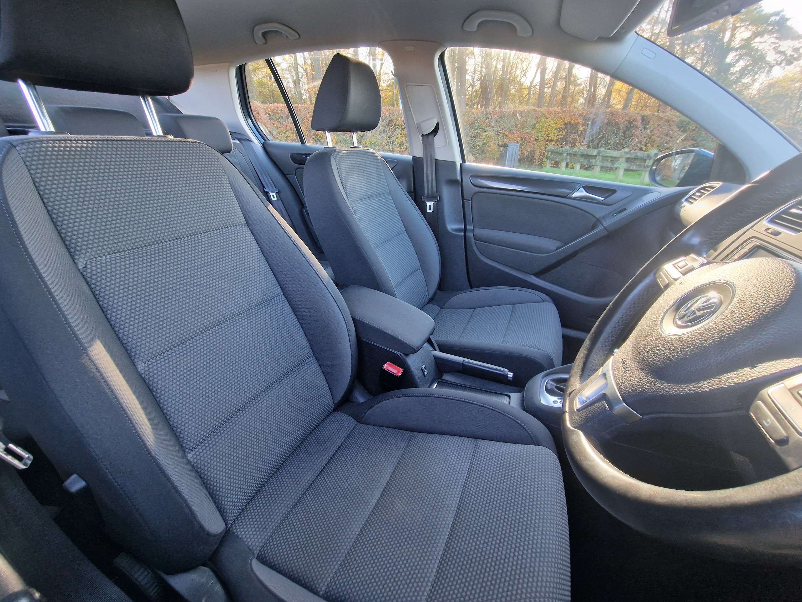 2011 VOLKSWAGEN GOLF 2011 VOLKSWAGEN GOLF