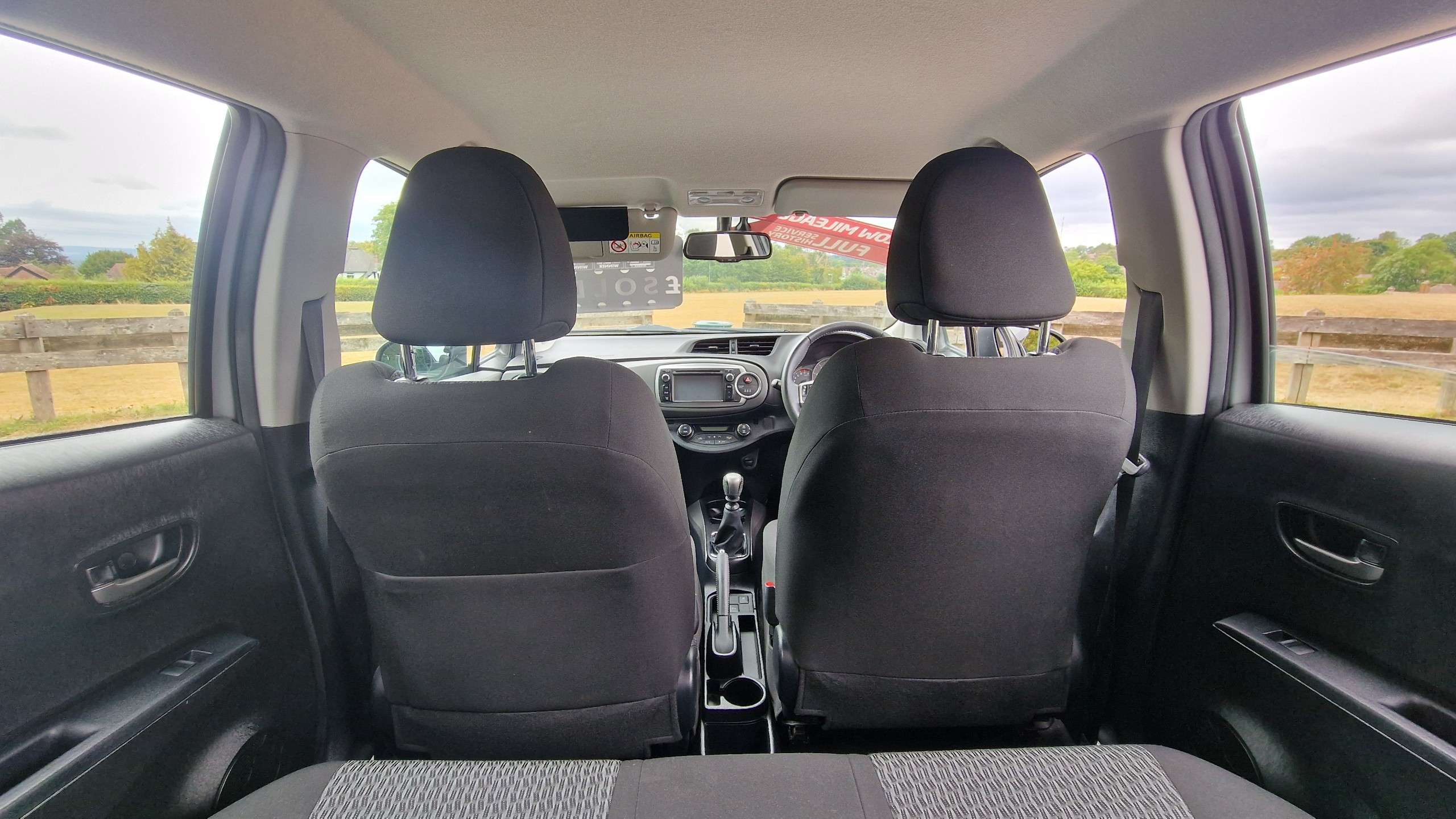 2014 TOYOTA YARIS 2014 TOYOTA YARIS