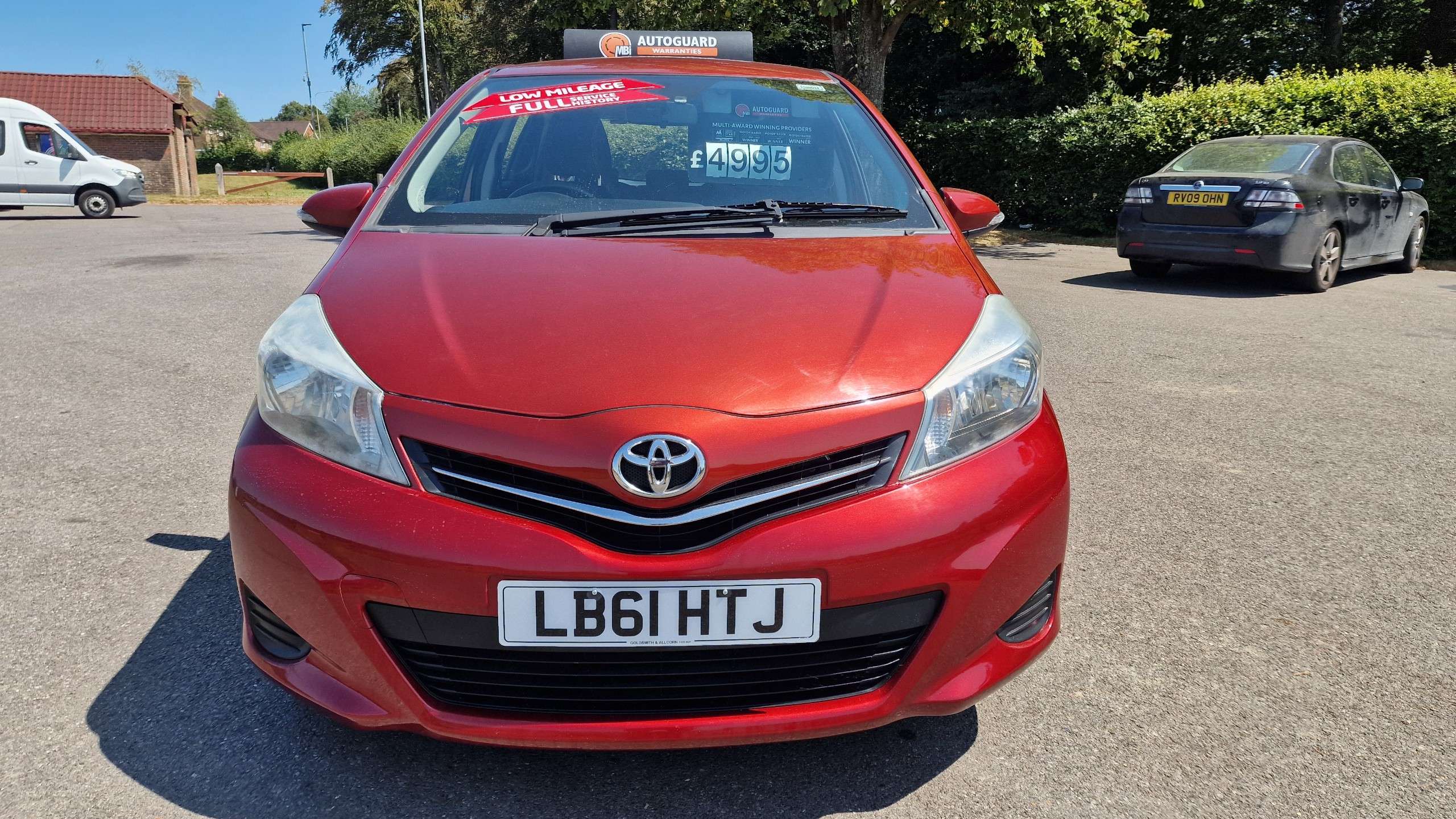 A 2012 TOYOTA YARIS 1.33 Dual VVT-i TR Hatchback 5dr Petrol Manual Euro 5 (101 ps)+LOW MILEAGE+2 KEYS+LOW INSURANCE+ A 2012 TOYOTA YARIS 1.33 Dual VVT-i TR Hatchback 5dr Petrol Manual Euro 5 (101 ps)+LOW MILEAGE+2 KEYS+LOW INSURANCE+