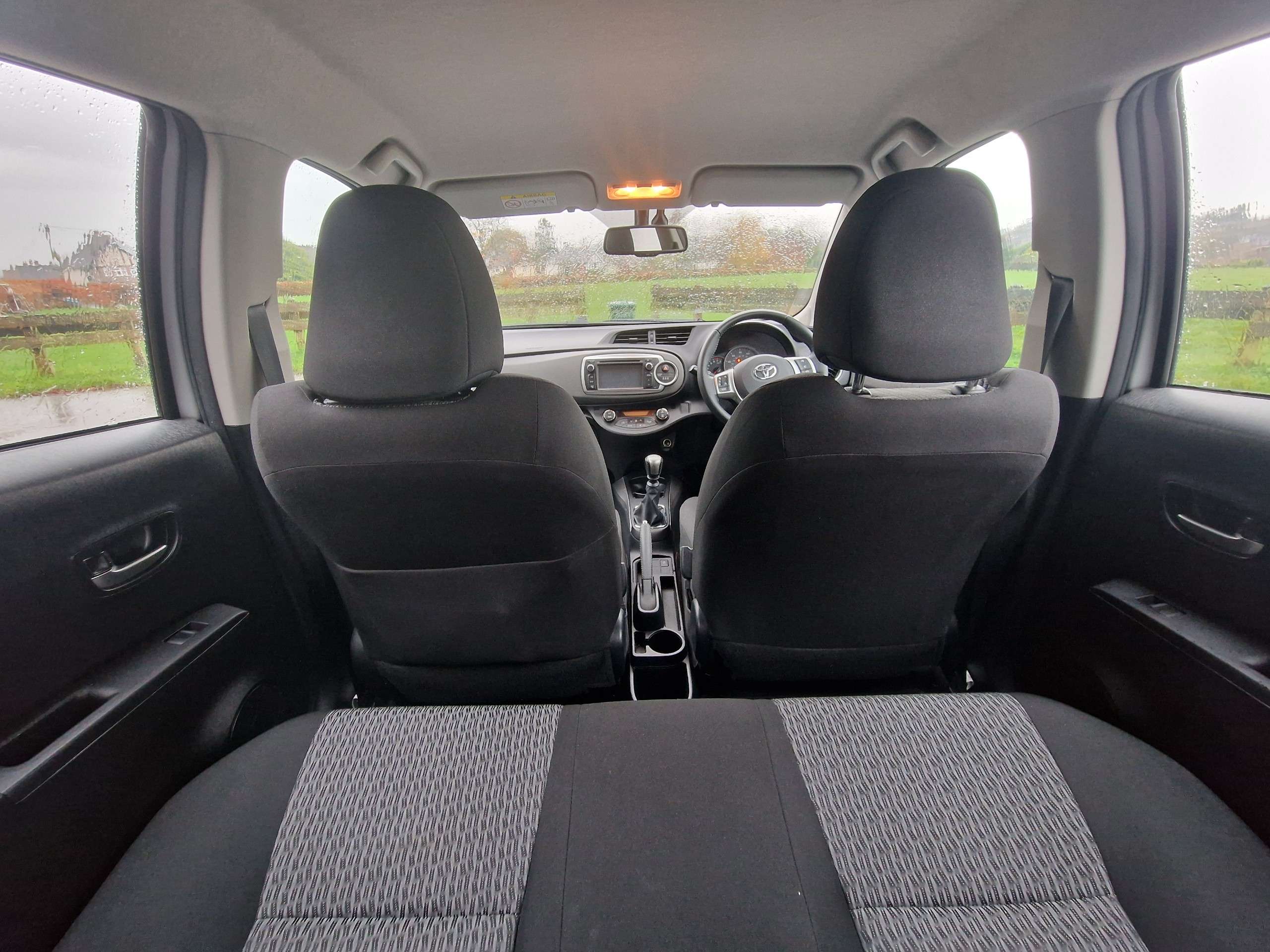 2014 TOYOTA YARIS 2014 TOYOTA YARIS