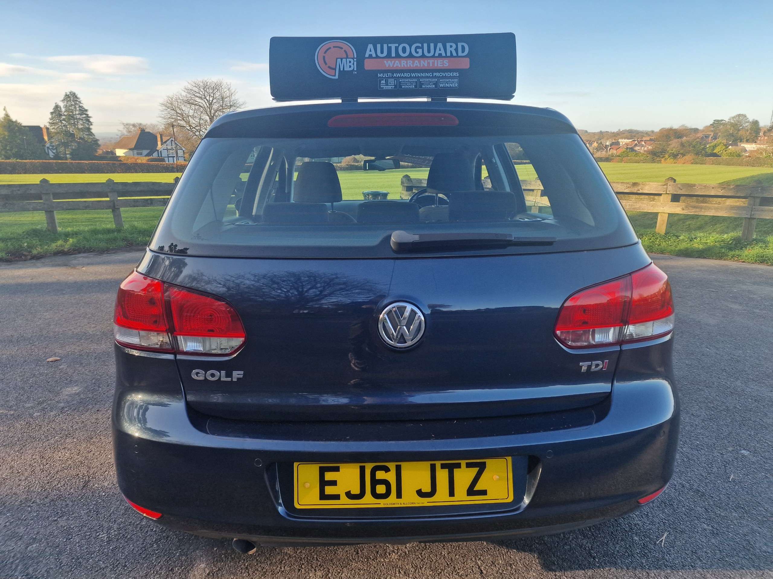 2011 VOLKSWAGEN GOLF 2011 VOLKSWAGEN GOLF