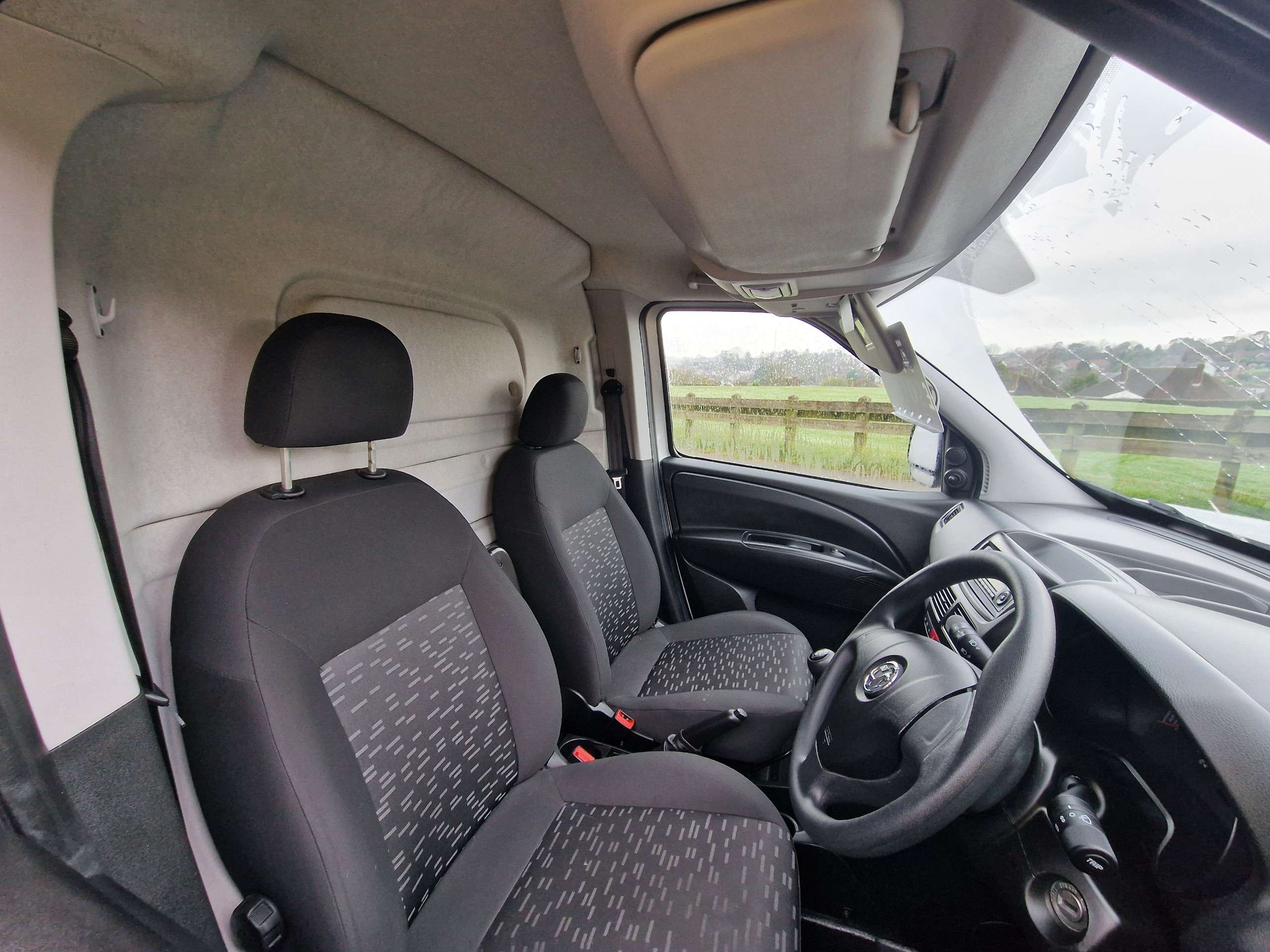 2017 VAUXHALL COMBO 2017 VAUXHALL COMBO