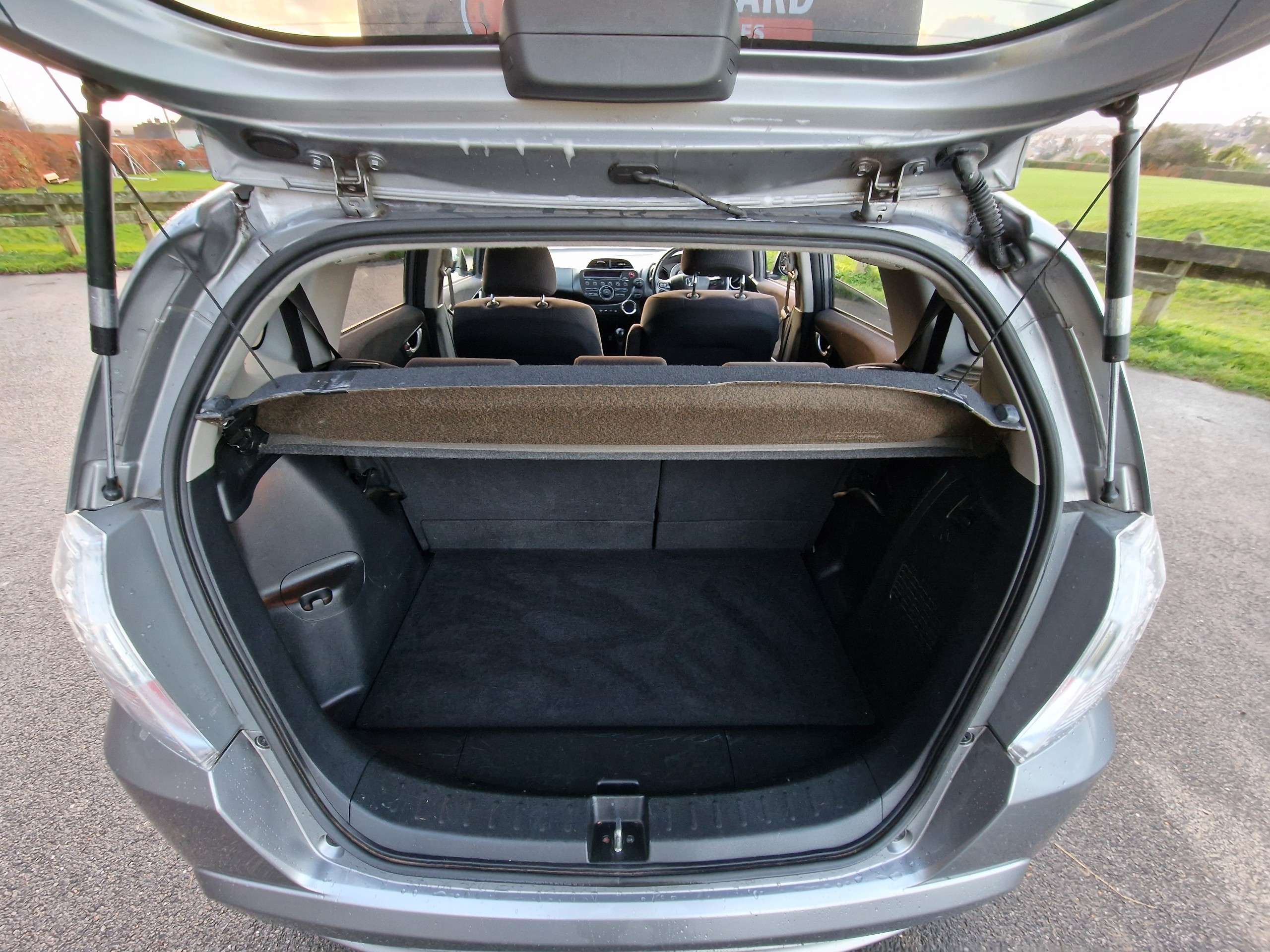 2011 HONDA JAZZ 2011 HONDA JAZZ