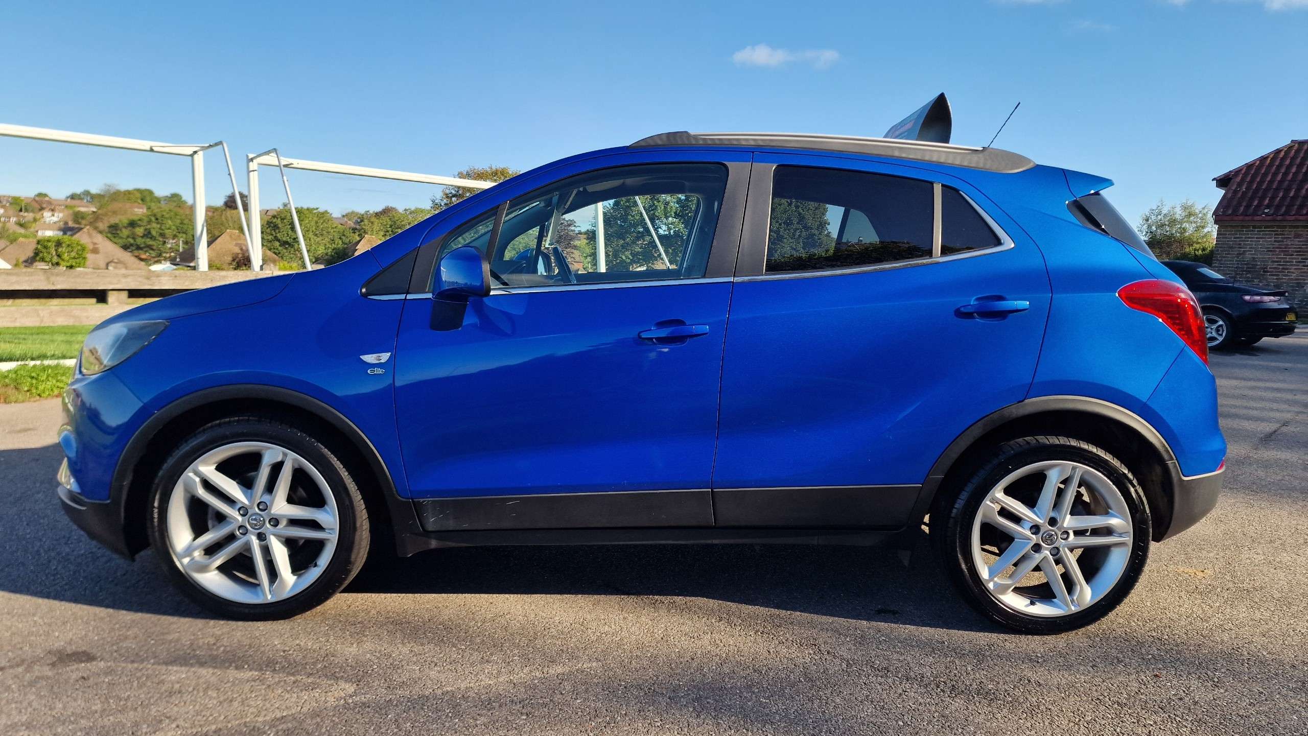 A 2018 VAUXHALL MOKKA X 1.4i Turbo Elite Nav SUV 5dr Petrol Auto Euro 6 (140 ps)+AUTOMATIC+ TOP SPEC INC SAT NAV+ LOW MILEAGE A 2018 VAUXHALL MOKKA X 1.4i Turbo Elite Nav SUV 5dr Petrol Auto Euro 6 (140 ps)+AUTOMATIC+ TOP SPEC INC SAT NAV+ LOW MILEAGE