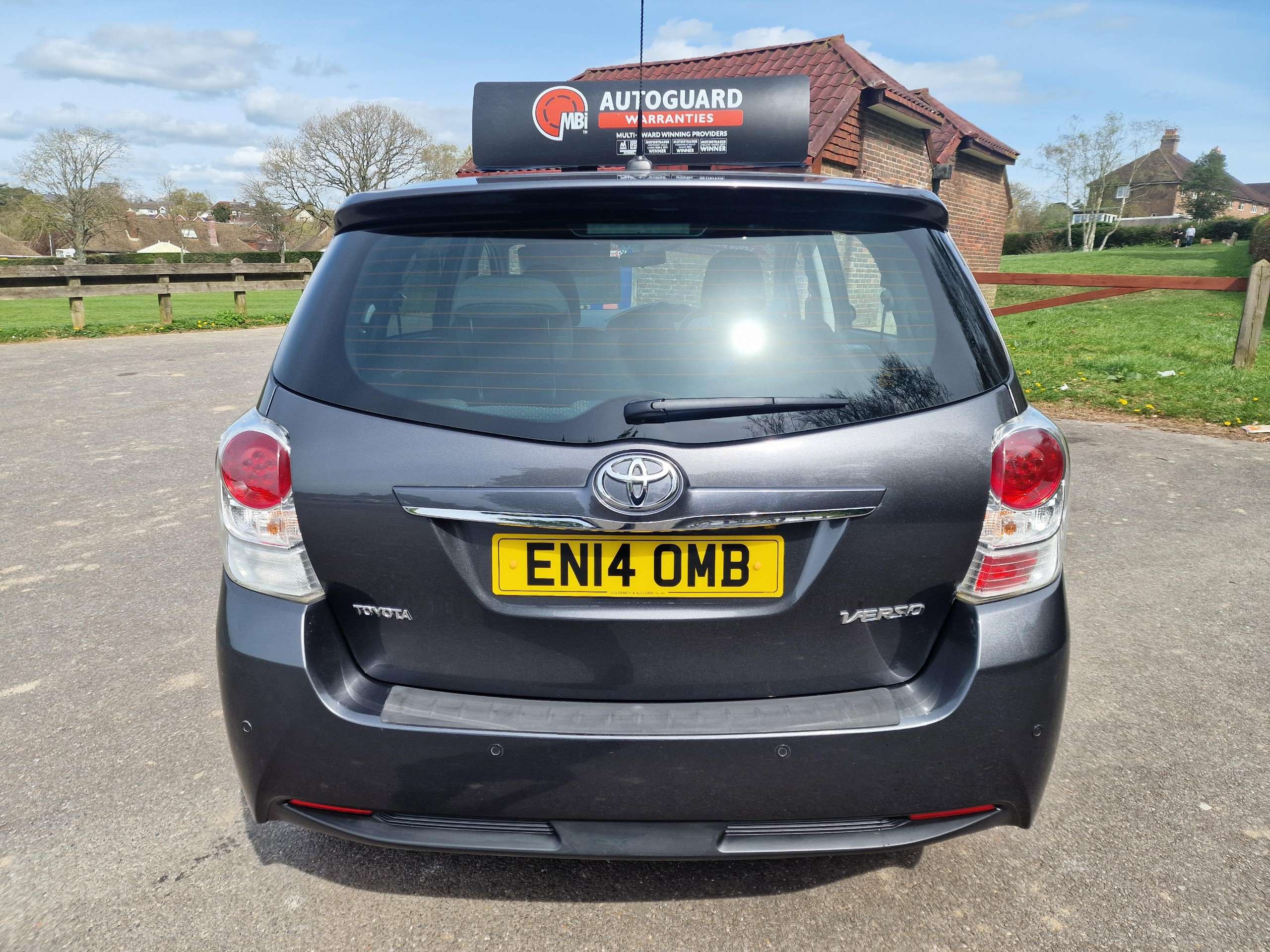 2014 TOYOTA VERSO 2014 TOYOTA VERSO