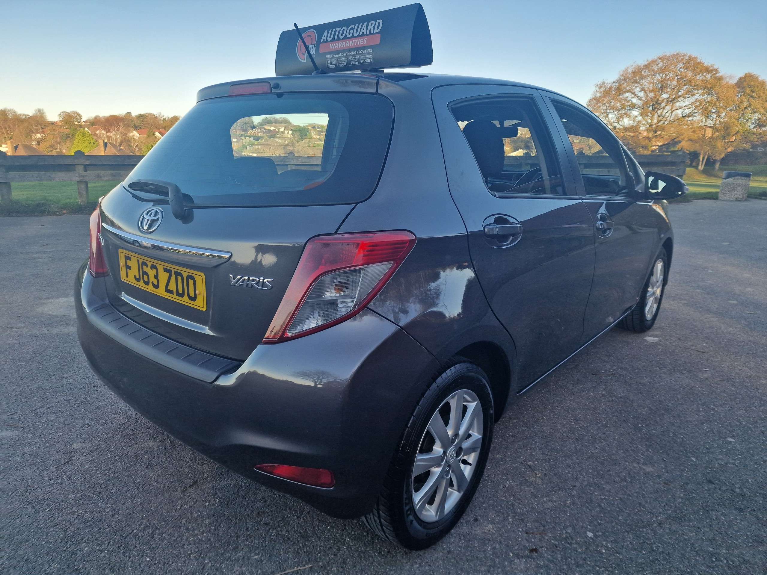 2013 TOYOTA YARIS 2013 TOYOTA YARIS