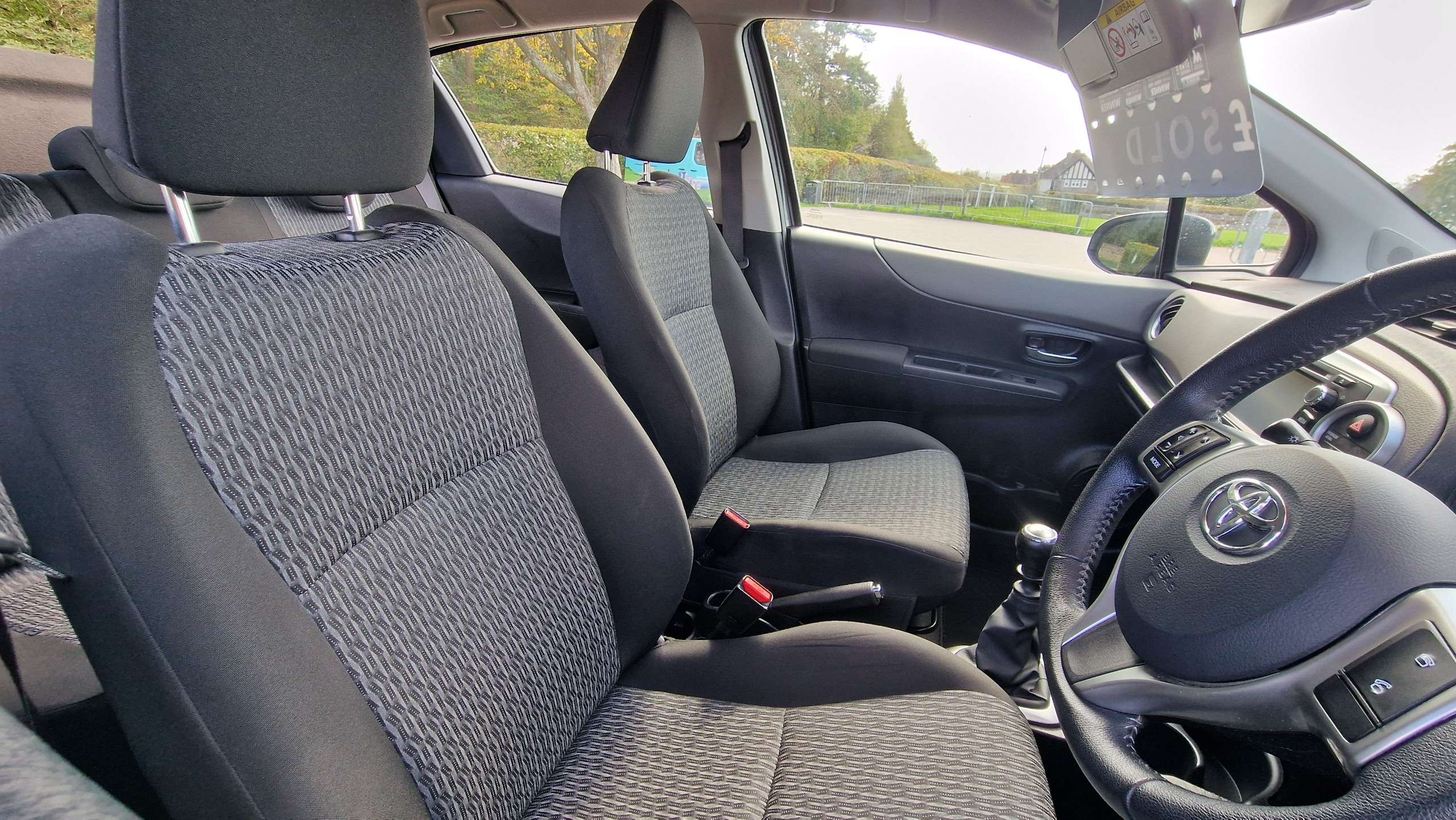 2013 TOYOTA YARIS 2013 TOYOTA YARIS