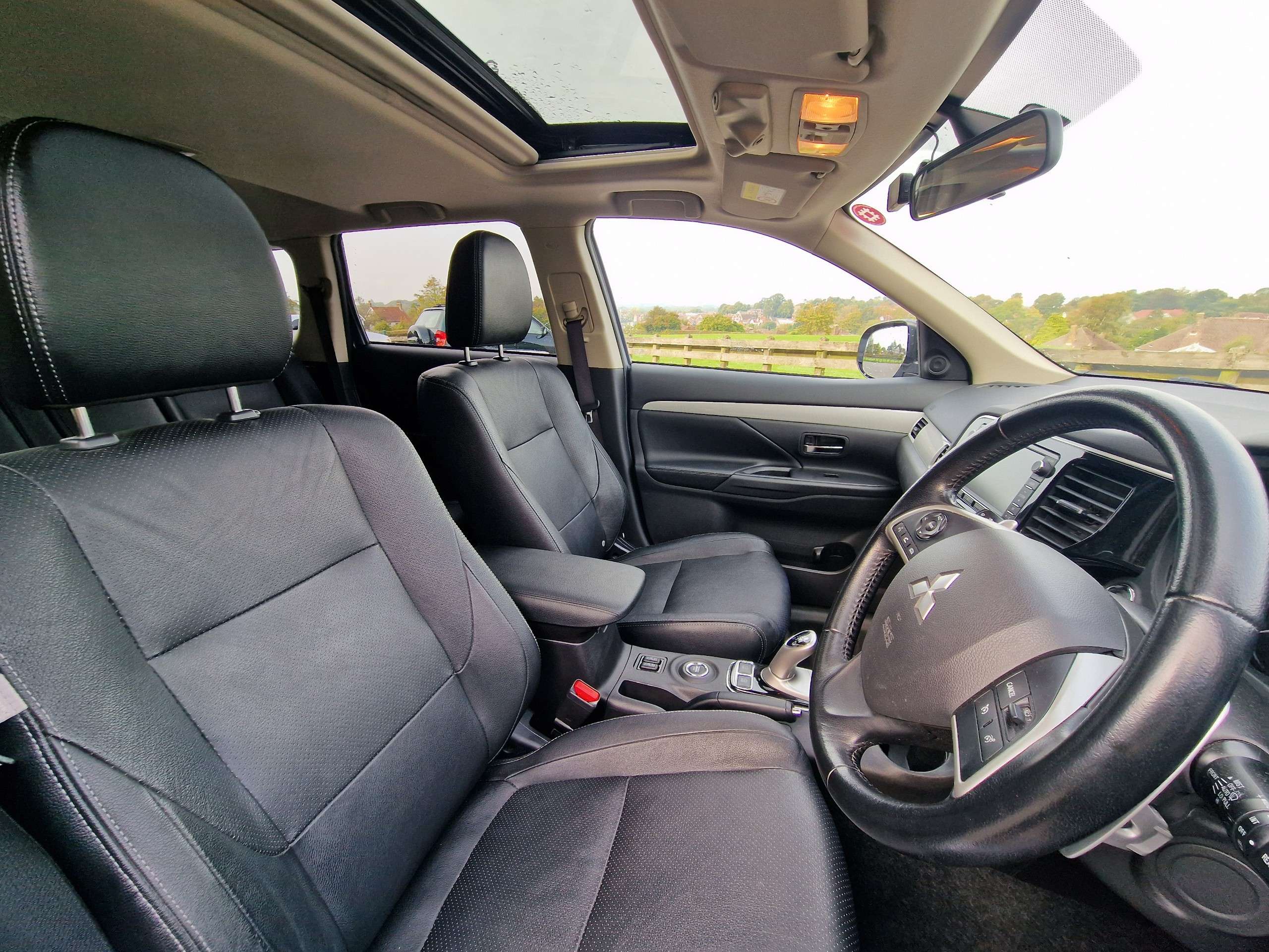 2015 MITSUBISHI OUTLANDER 2015 MITSUBISHI OUTLANDER