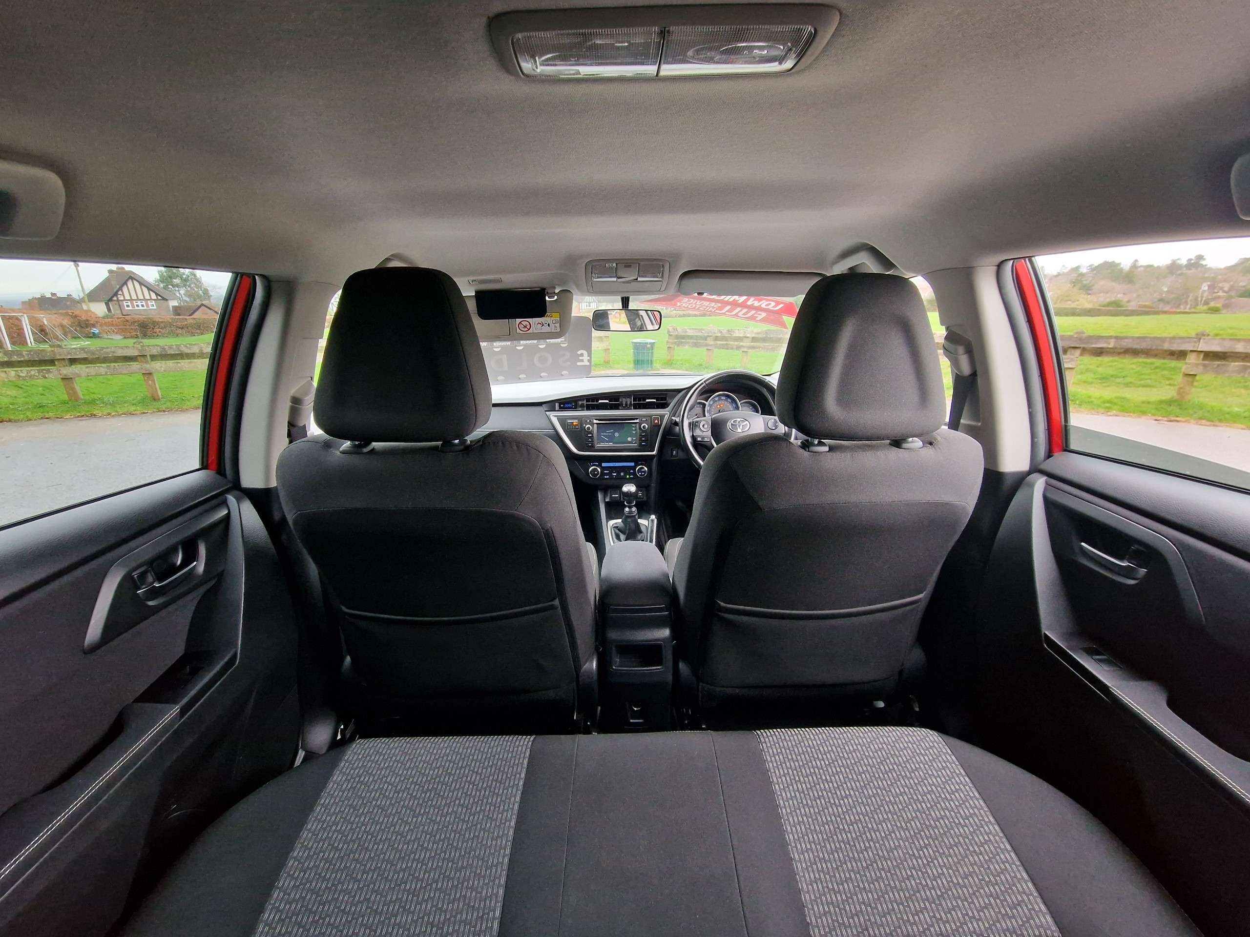 2015 TOYOTA AURIS 2015 TOYOTA AURIS