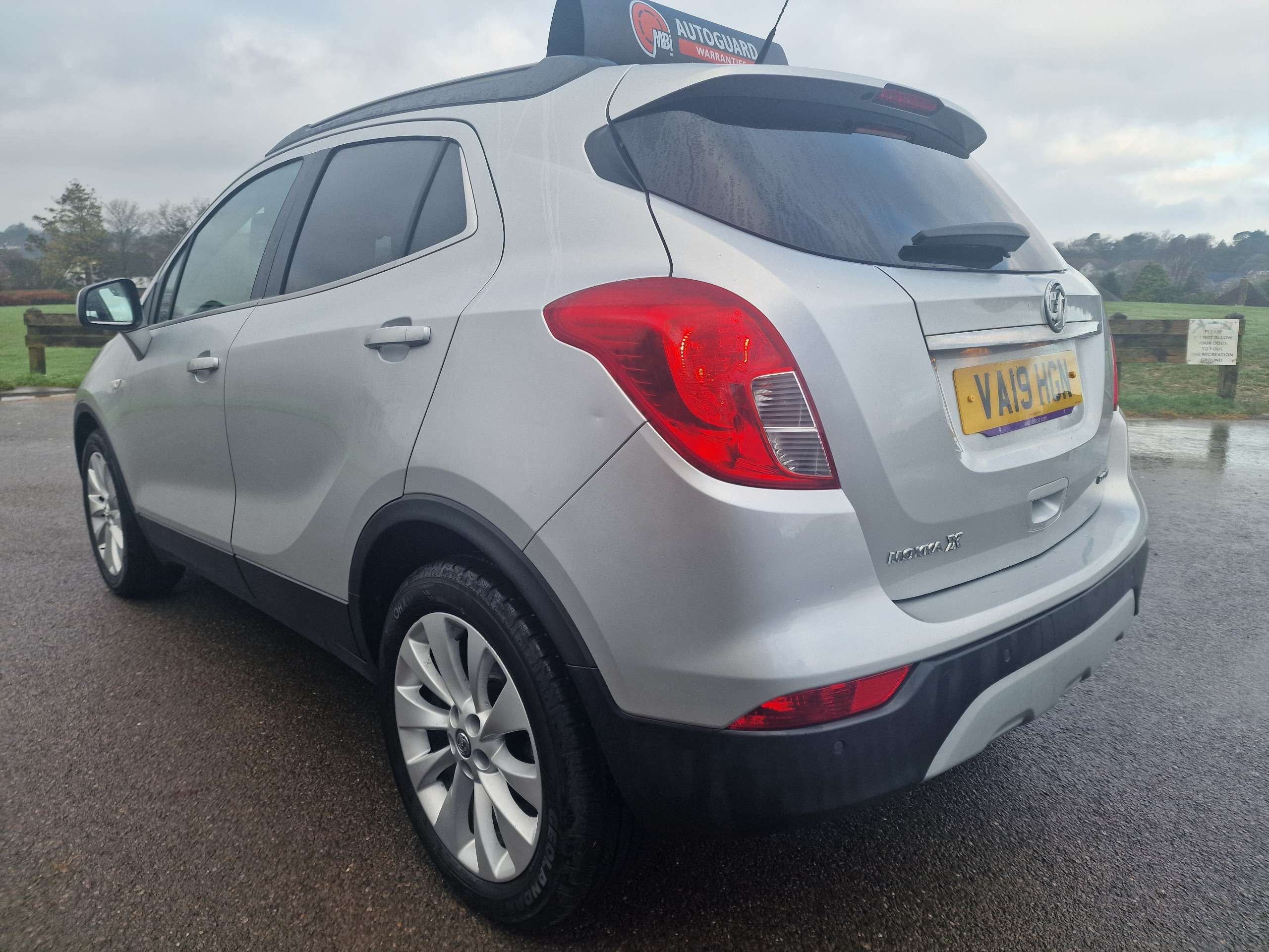 A 2019 VAUXHALL MOKKA X 1.4i Turbo ecoTEC Elite Nav SUV 5dr Petrol Manual Euro 6 (s/s) (140 ps)+LOW MILEAGE+TOP SPEC+ A 2019 VAUXHALL MOKKA X 1.4i Turbo ecoTEC Elite Nav SUV 5dr Petrol Manual Euro 6 (s/s) (140 ps)+LOW MILEAGE+TOP SPEC+