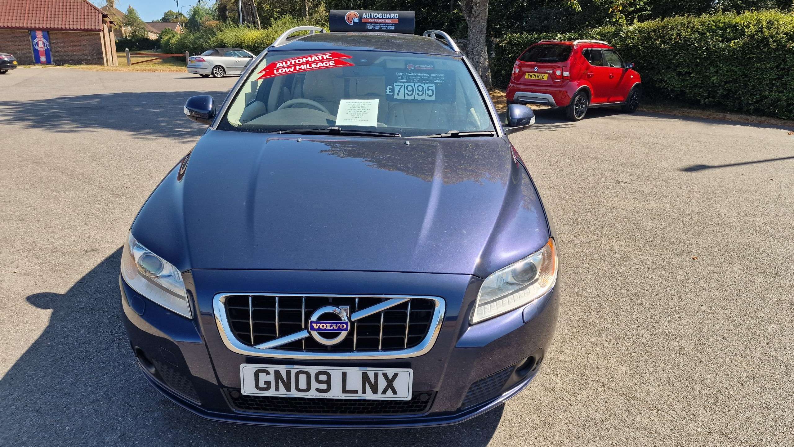 A 2009 VOLVO V70 2.4 D5 SE Lux Premium Estate 5dr Diesel Geartronic Euro 5 (205 ps)+LOW MILEAGE ONLY 63,000 MILES+AUTOMATIC+TOP SPEC A 2009 VOLVO V70 2.4 D5 SE Lux Premium Estate 5dr Diesel Geartronic Euro 5 (205 ps)+LOW MILEAGE ONLY 63,000 MILES+AUTOMATIC+TOP SPEC