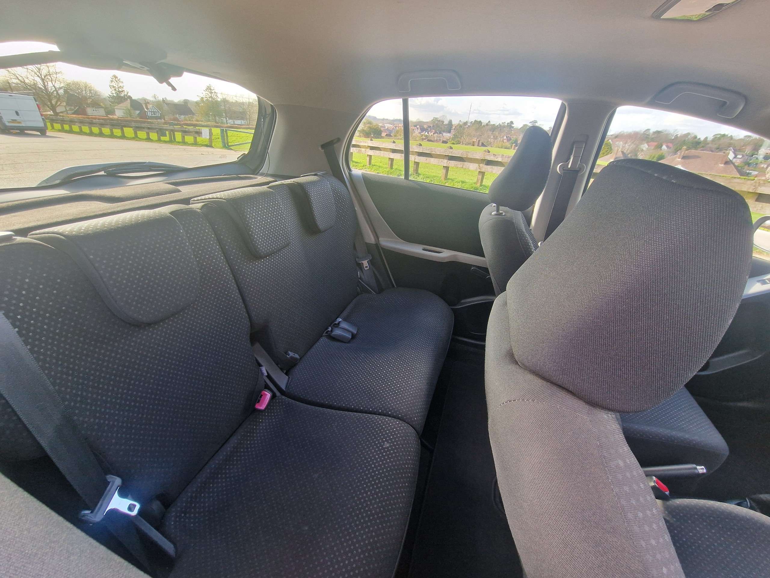 2011 TOYOTA YARIS 2011 TOYOTA YARIS