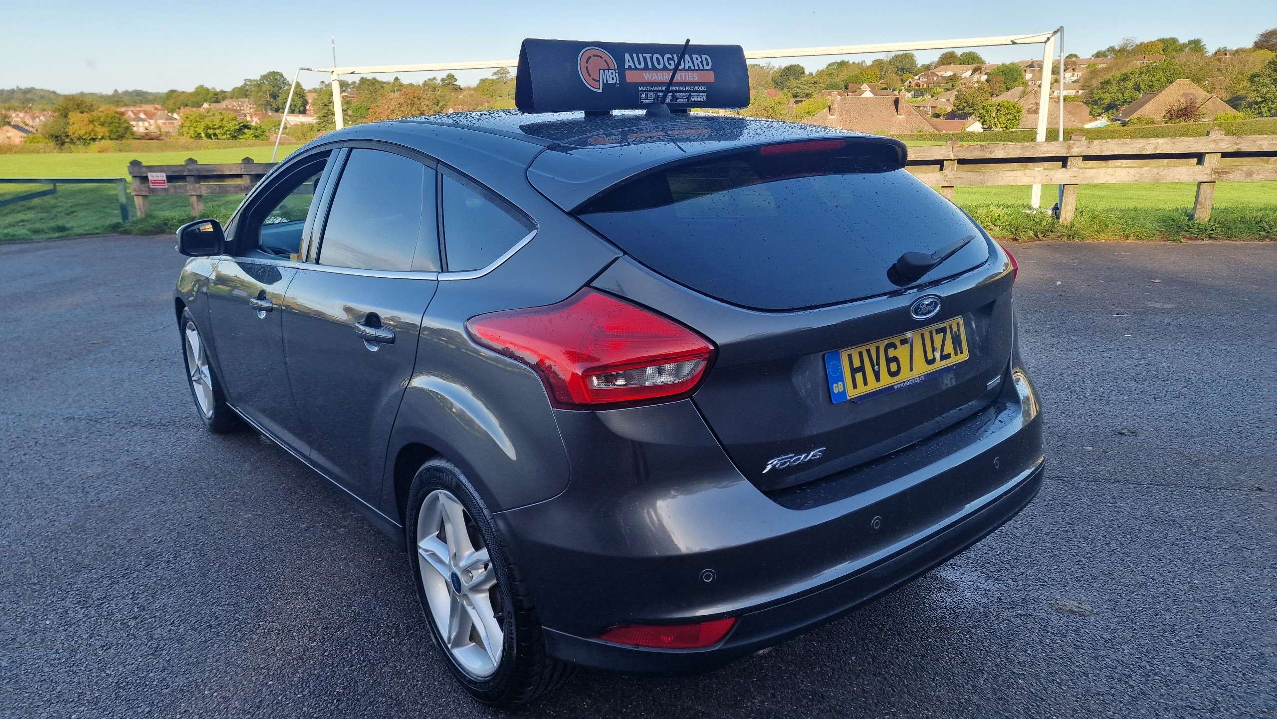 A 2017 FORD FOCUS 1.0T EcoBoost Zetec Edition Hatchback 5dr Petrol Manual Euro 6 (s/s) (125 ps)+VERY LOW MILEAGE ONLY 15,000 MILES+RECENT CAMBELT CHANGE+SERVICE HISTORY+ A 2017 FORD FOCUS 1.0T EcoBoost Zetec Edition Hatchback 5dr Petrol Manual Euro 6 (s/s) (125 ps)+VERY LOW MILEAGE ONLY 15,000 MILES+RECENT CAMBELT CHANGE+SERVICE HISTORY+