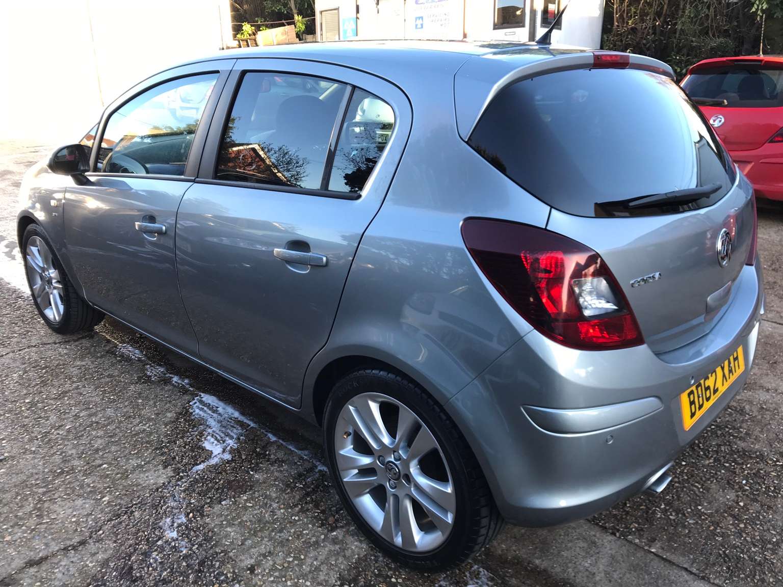 A 2012 VAUXHALL CORSA 1.2 SXI A/C 5 DOOR+LOW MILEAGE+ A 2012 VAUXHALL CORSA 1.2 SXI A/C 5 DOOR+LOW MILEAGE+