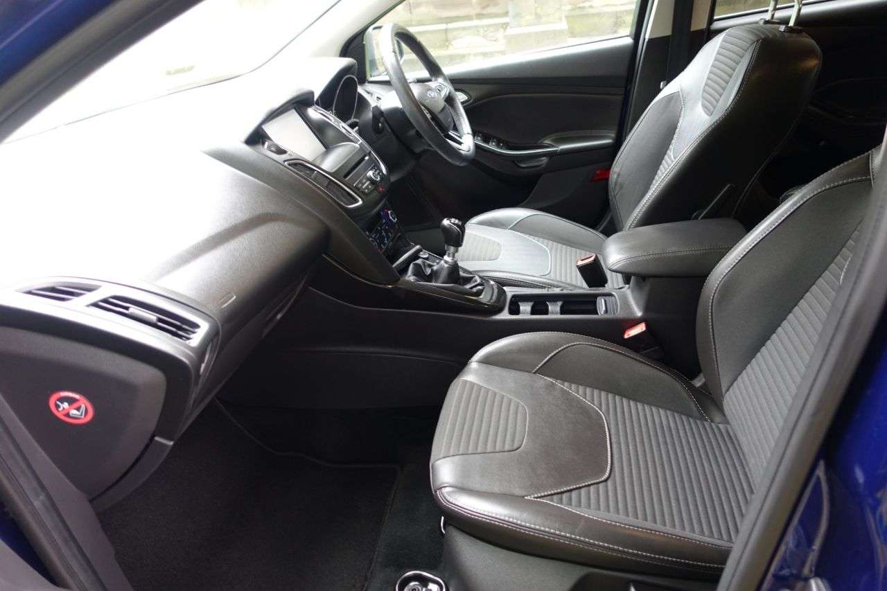 A 2015 FORD FOCUS 2.0 TITANIUM X TDCI 5d 148 BHP Cambelt , Water Pump Just Replaced A 2015 FORD FOCUS 2.0 TITANIUM X TDCI 5d 148 BHP Cambelt , Water Pump Just Replaced
