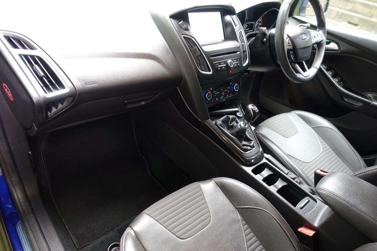 A 2015 FORD FOCUS 2.0 TITANIUM X TDCI 5d 148 BHP Cambelt , Water Pump Just Replaced A 2015 FORD FOCUS 2.0 TITANIUM X TDCI 5d 148 BHP Cambelt , Water Pump Just Replaced