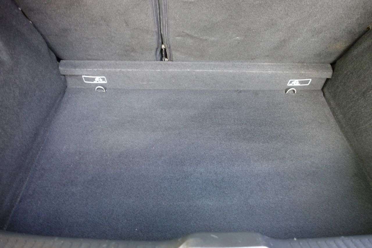 2018 RENAULT CLIO 2018 RENAULT CLIO