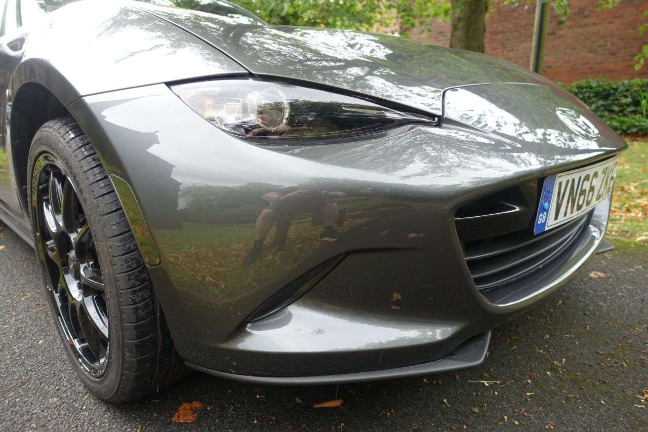 2017 MAZDA MX-5 RF 2017 MAZDA MX-5 RF