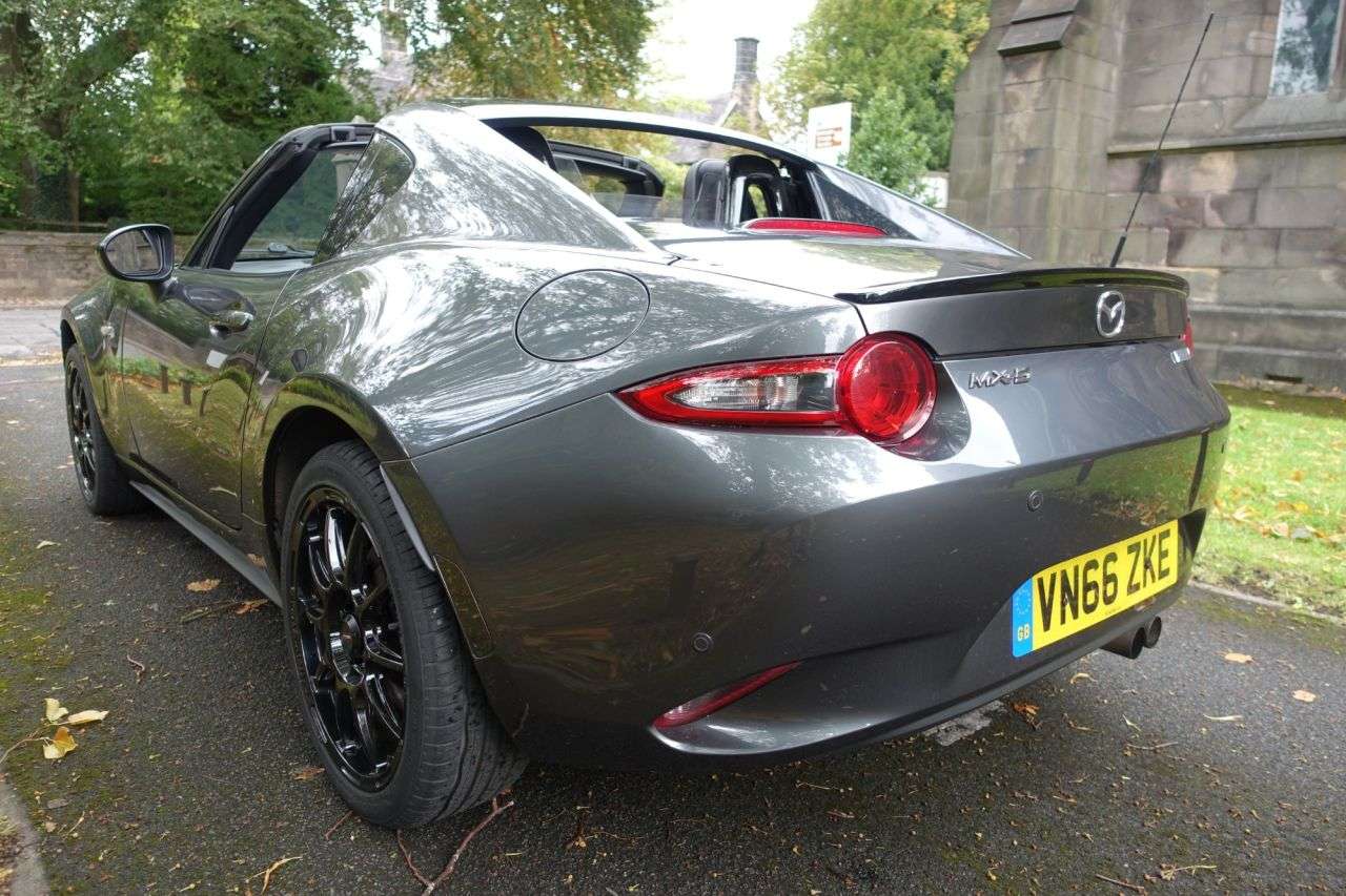 2017 MAZDA MX-5 RF 2017 MAZDA MX-5 RF