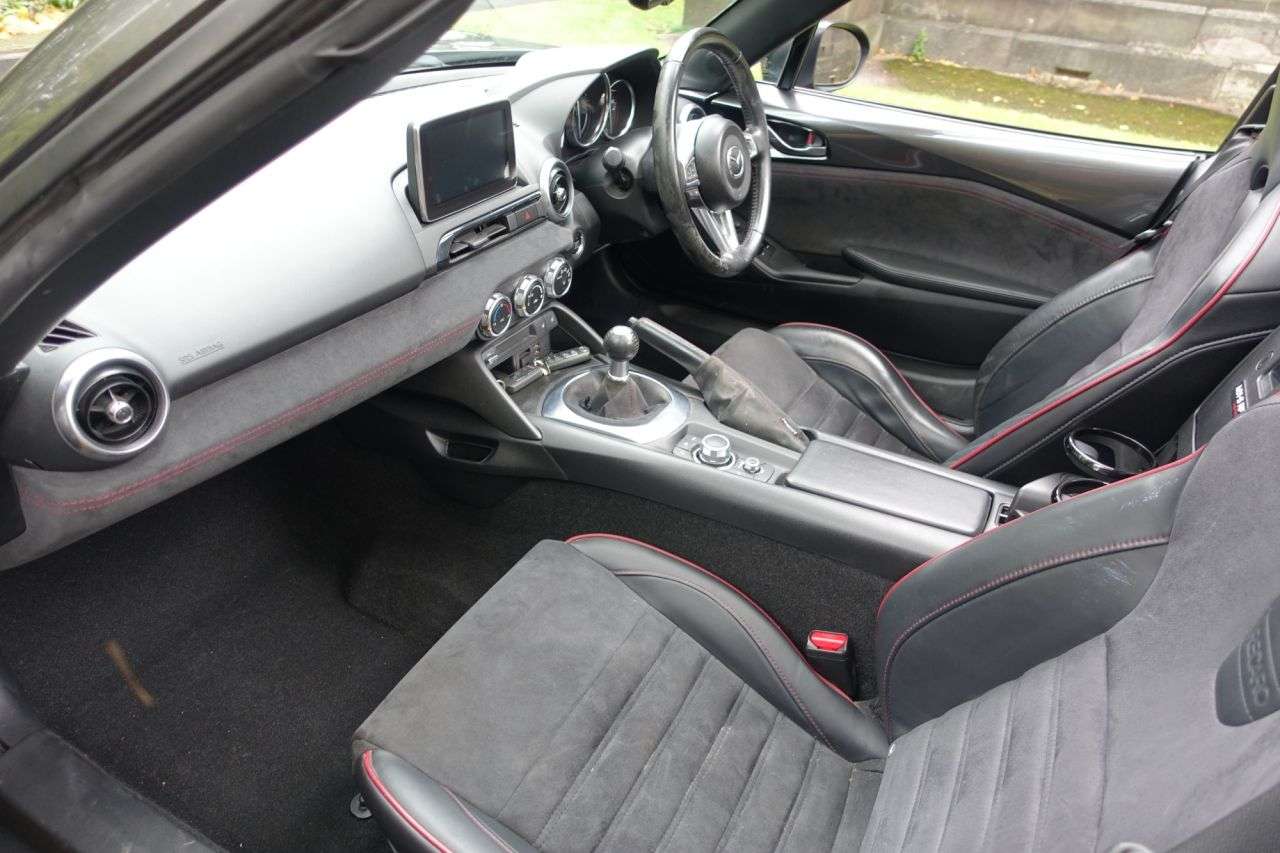 A 2017 MAZDA MX-5 RF 2.0 SKYACTIV-G Launch Edition Convertible 2dr Petrol Manual Euro 6 (160 ps) A 2017 MAZDA MX-5 RF 2.0 SKYACTIV-G Launch Edition Convertible 2dr Petrol Manual Euro 6 (160 ps)