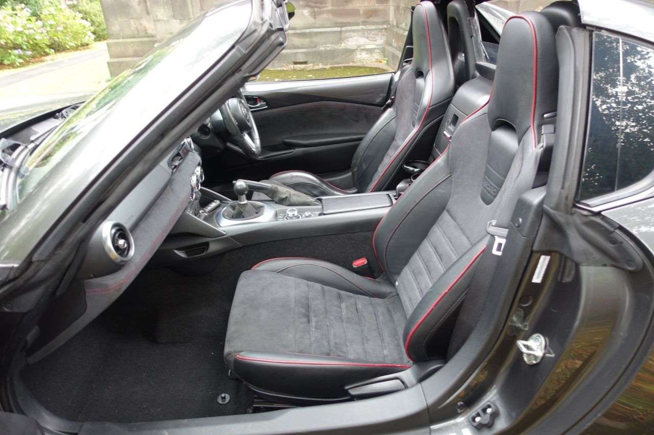 A 2017 MAZDA MX-5 RF 2.0 SKYACTIV-G Launch Edition Convertible 2dr Petrol Manual Euro 6 (160 ps) A 2017 MAZDA MX-5 RF 2.0 SKYACTIV-G Launch Edition Convertible 2dr Petrol Manual Euro 6 (160 ps)