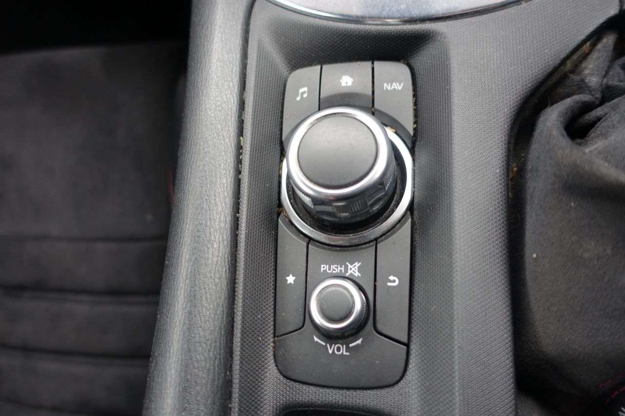 2017 MAZDA MX-5 RF 2017 MAZDA MX-5 RF