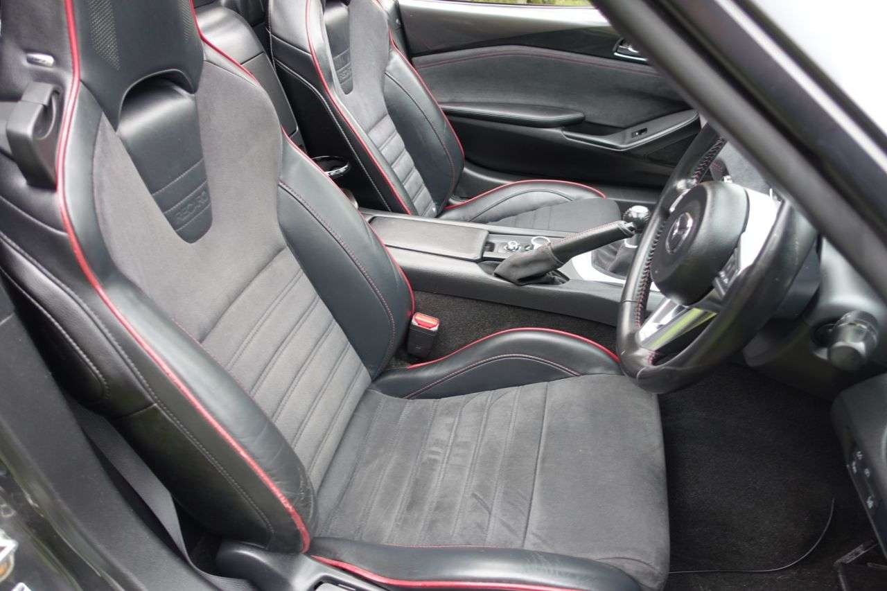 A 2017 MAZDA MX-5 RF 2.0 SKYACTIV-G Launch Edition Convertible 2dr Petrol Manual Euro 6 (160 ps) A 2017 MAZDA MX-5 RF 2.0 SKYACTIV-G Launch Edition Convertible 2dr Petrol Manual Euro 6 (160 ps)