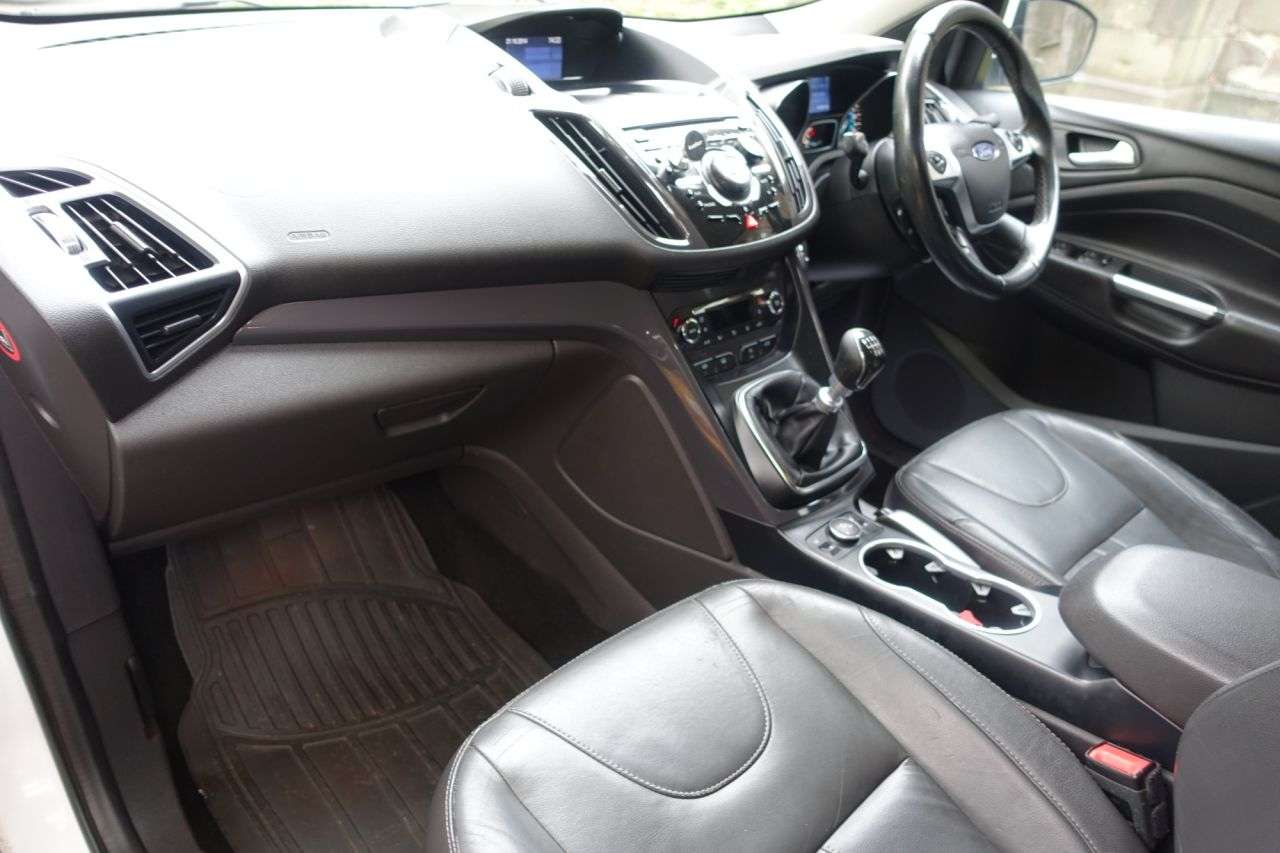 A 2015 FORD KUGA 2.0 TDCi Titanium X Sport SUV 5dr Diesel Manual AWD Euro 6 (s/s) (180 ps) C A 2015 FORD KUGA 2.0 TDCi Titanium X Sport SUV 5dr Diesel Manual AWD Euro 6 (s/s) (180 ps) C