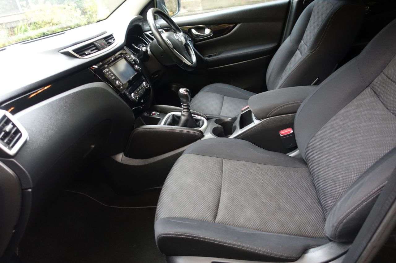 A 2015 NISSAN QASHQAI 1.5 dCi n-tec SUV 5dr Diesel Manual 2WD Euro 5 (s/s) (110 ps) Cambelt , Wat A 2015 NISSAN QASHQAI 1.5 dCi n-tec SUV 5dr Diesel Manual 2WD Euro 5 (s/s) (110 ps) Cambelt , Wat