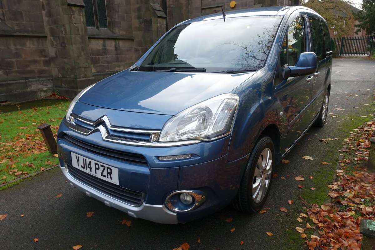 Check out this Citroen Berlingo 2014 Diesel Manual